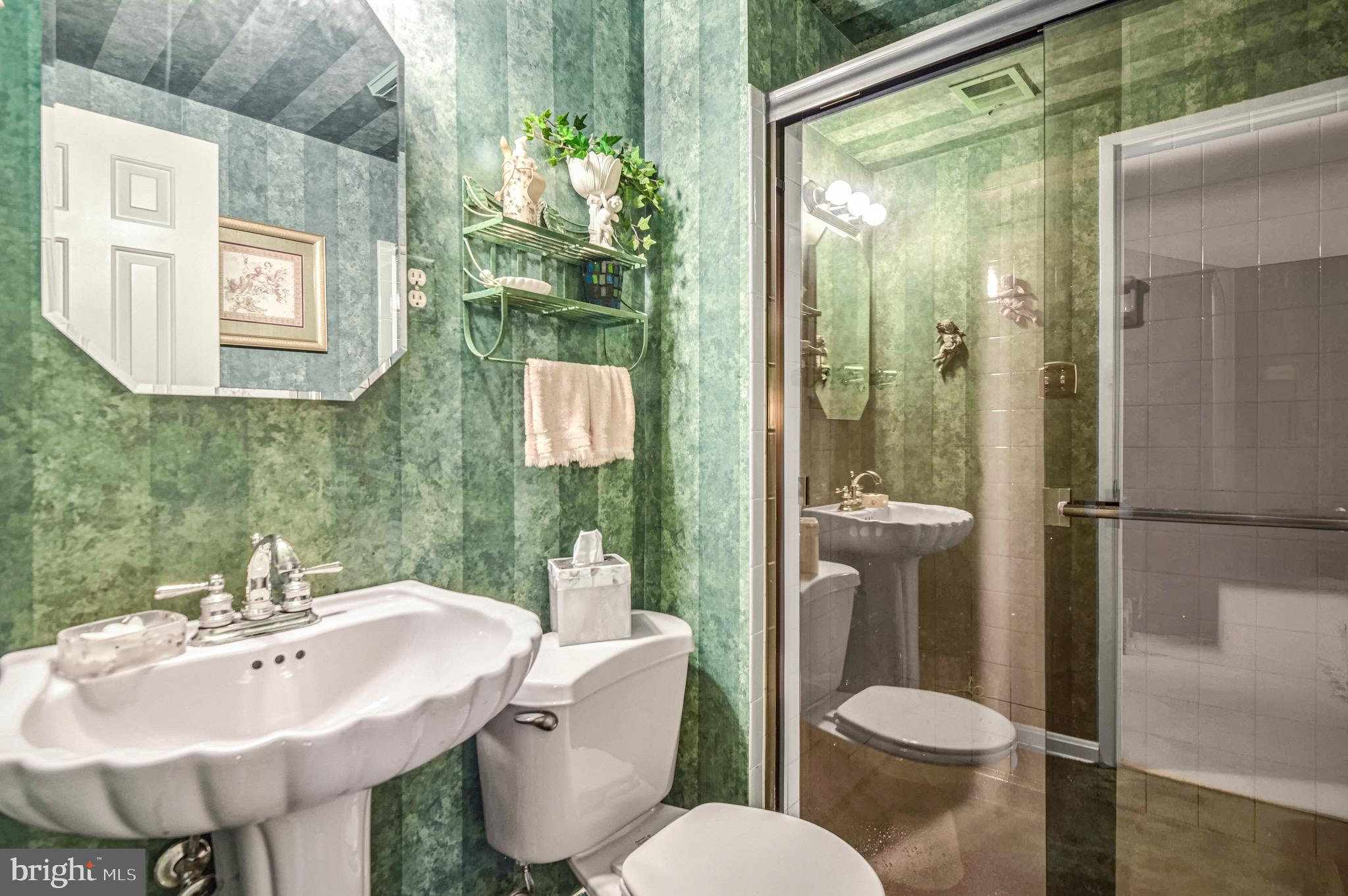 INVERNESS FOREST - Residential