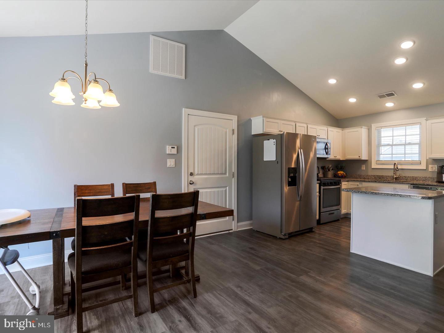 BRIDLE CREEK - Residential Lease