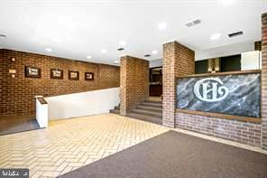 WILDE LAKE - Residential Lease