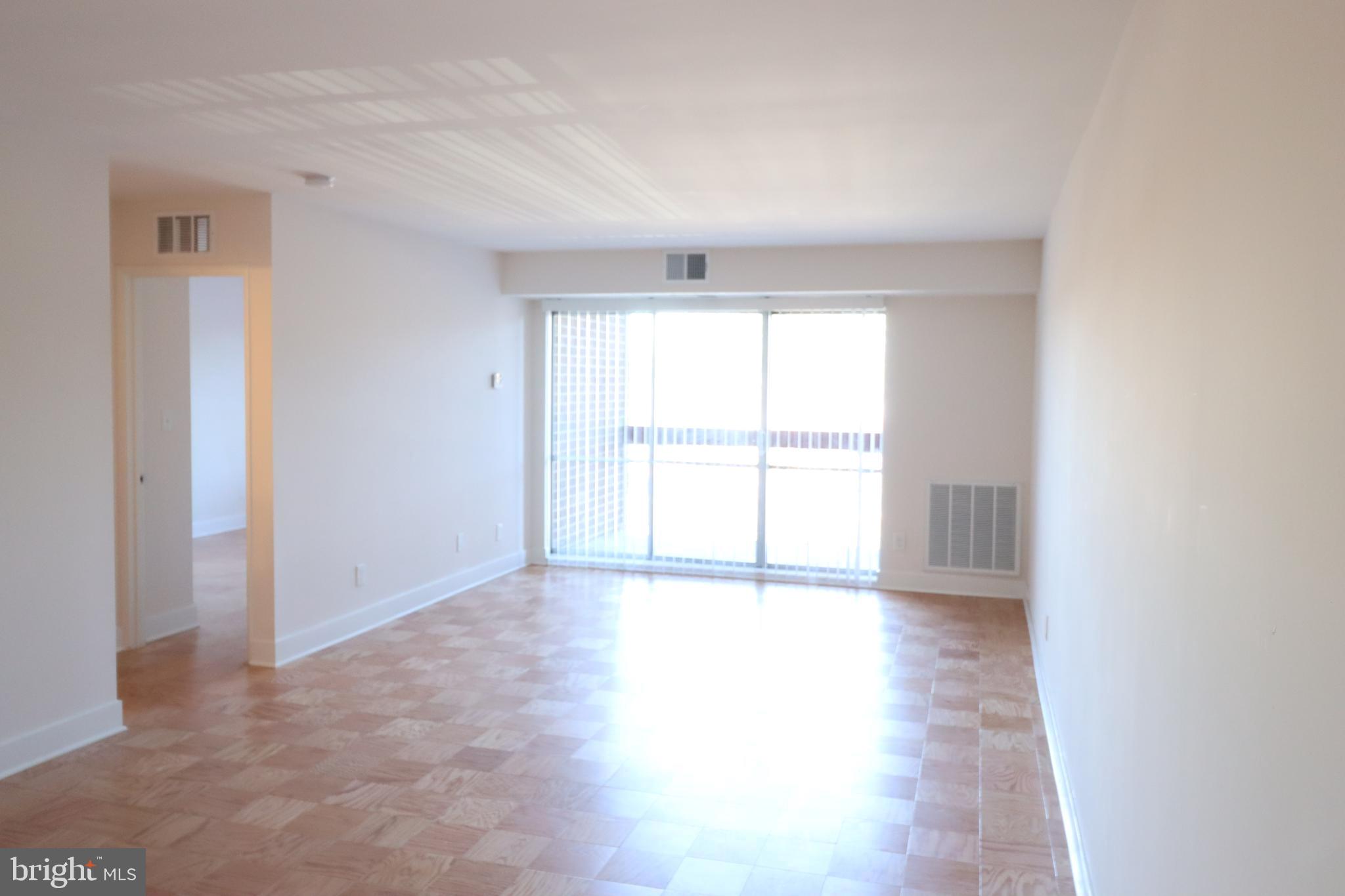 WILDE LAKE - Residential Lease