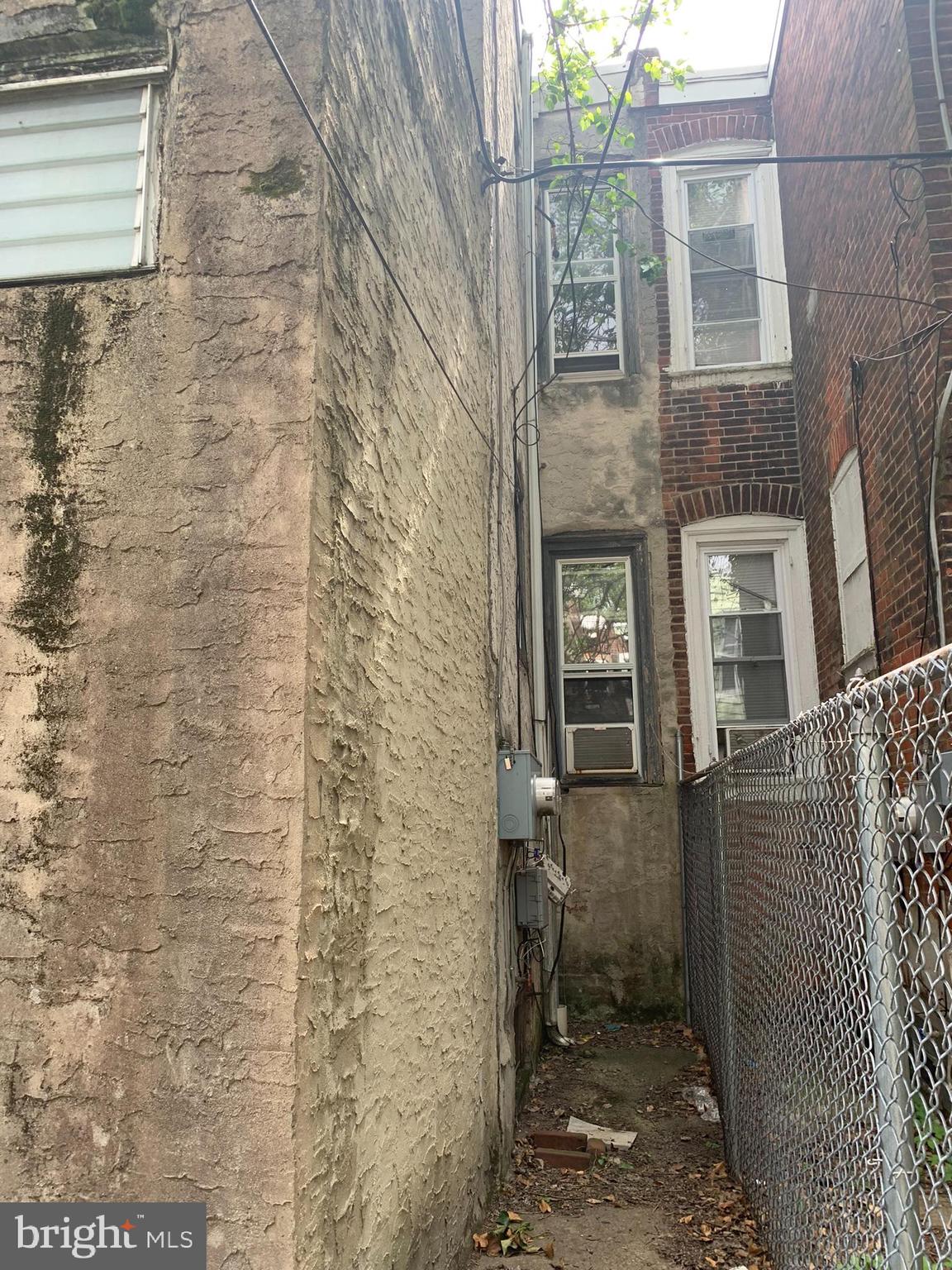 WEST PHILADELPHIA - Residential Income