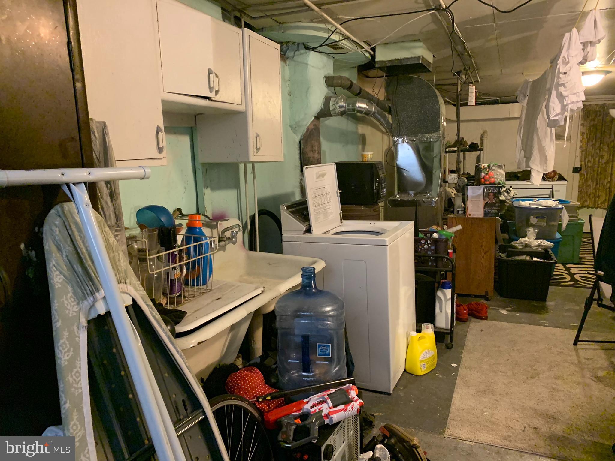 WEST PHILADELPHIA - Residential Income