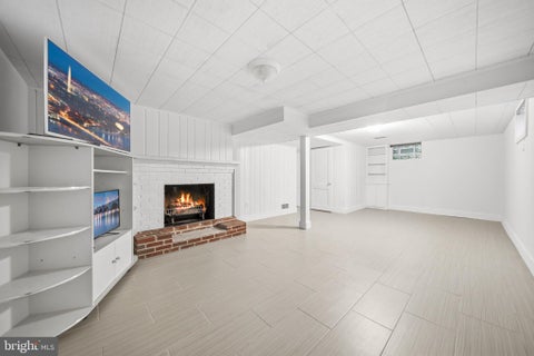 Tiny photo for 19531 Scenery Drive, GERMANTOWN, MD 20876 (MLS # MDMC2240164)