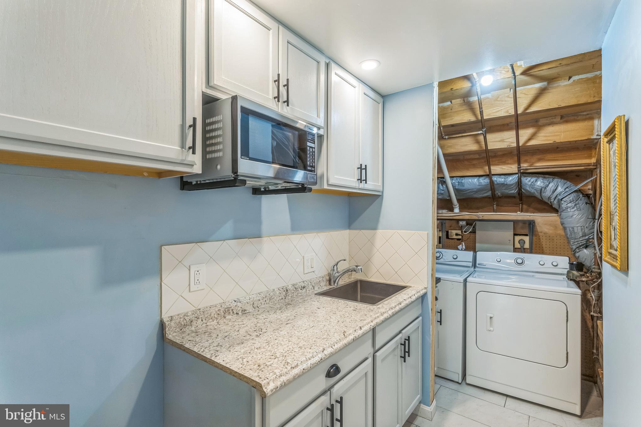 NOTTINGHAM WOODS - Residential Lease