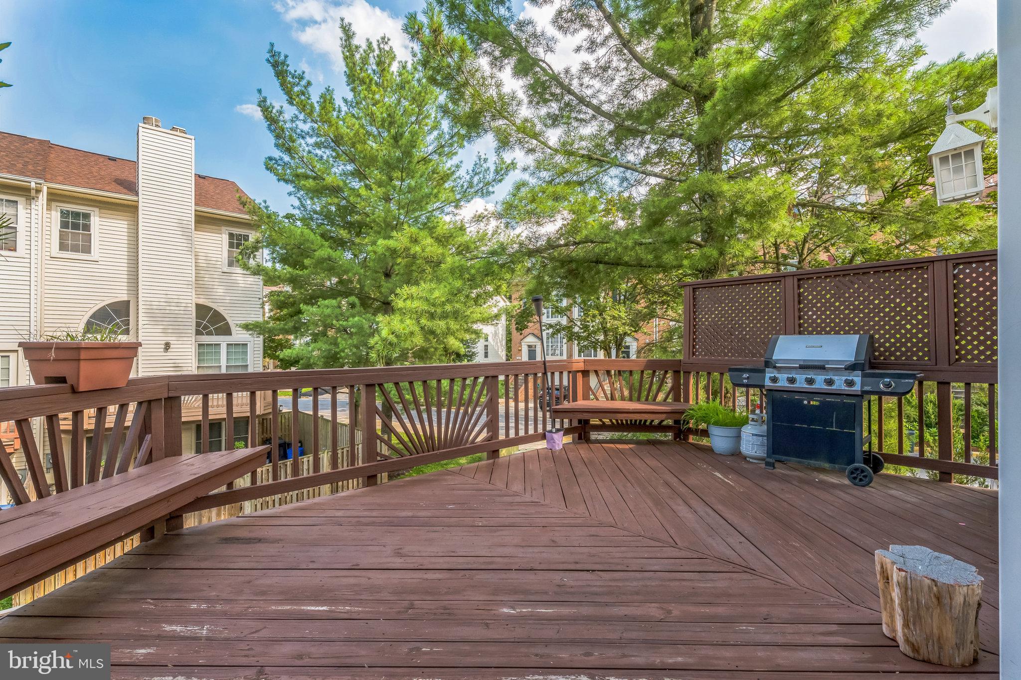 NOTTINGHAM WOODS - Residential Lease