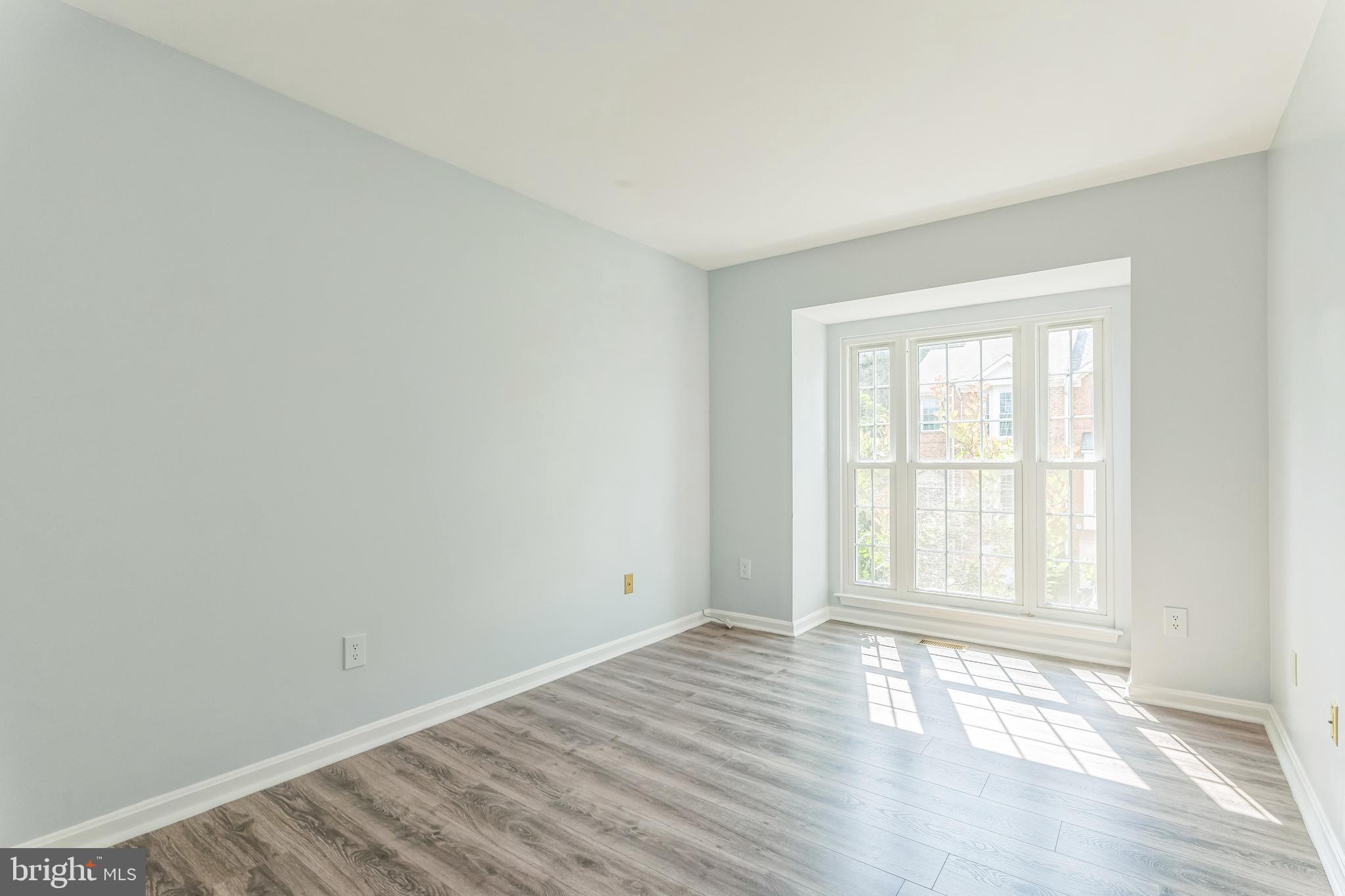 NOTTINGHAM WOODS - Residential Lease