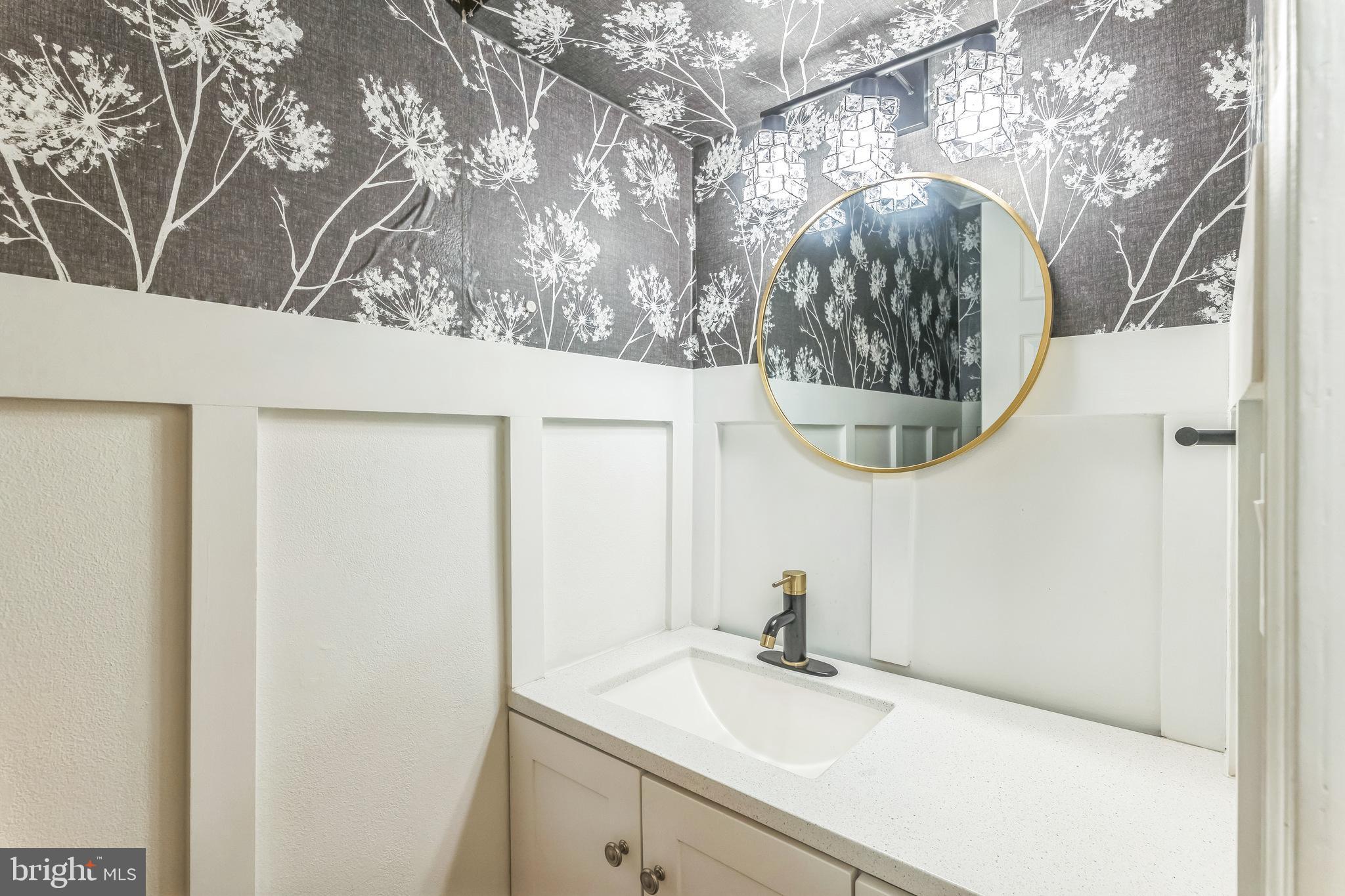 NOTTINGHAM WOODS - Residential Lease