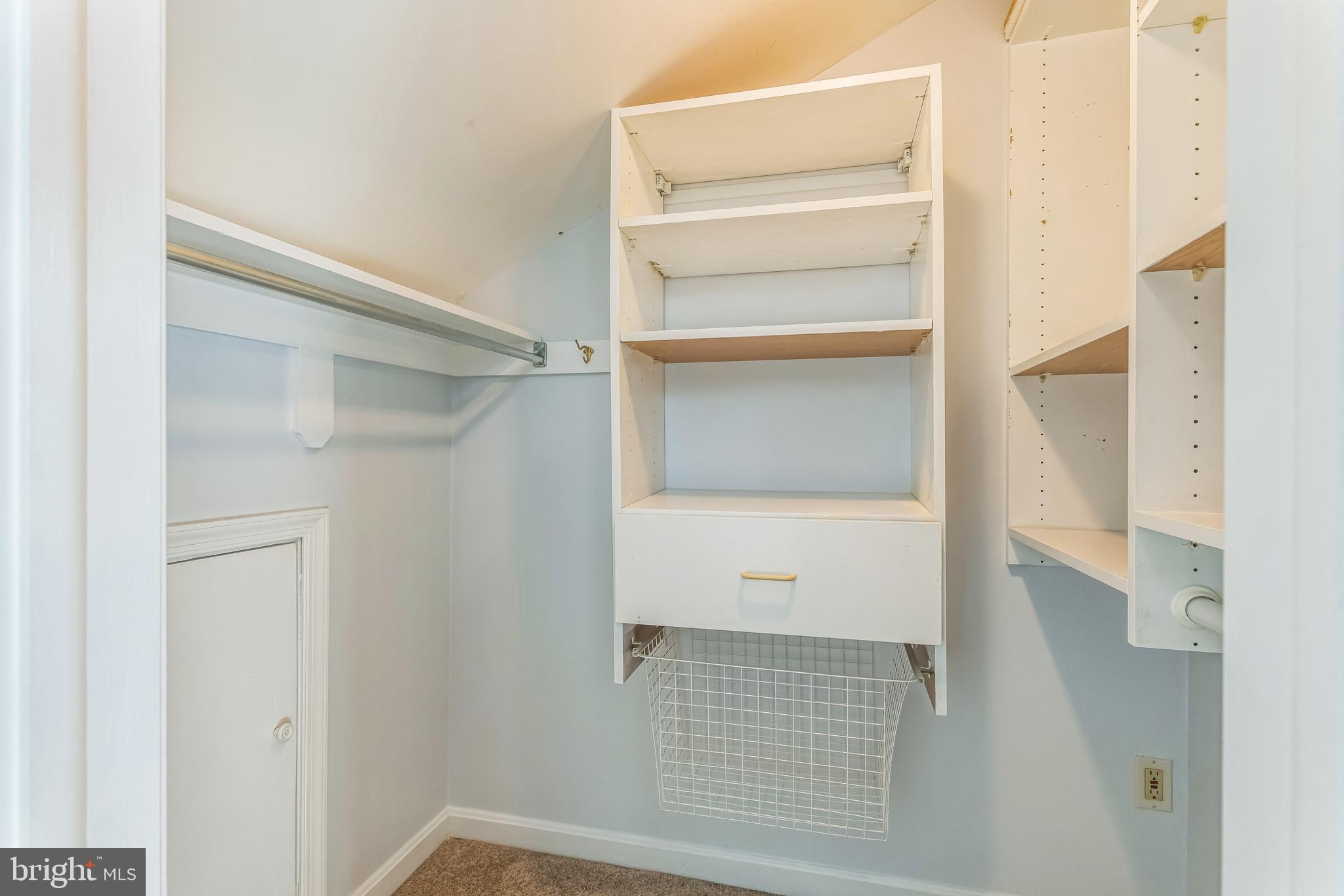 NOTTINGHAM WOODS - Residential Lease