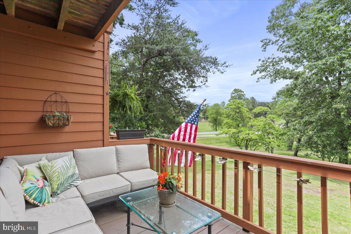 THE WOODS - Residential