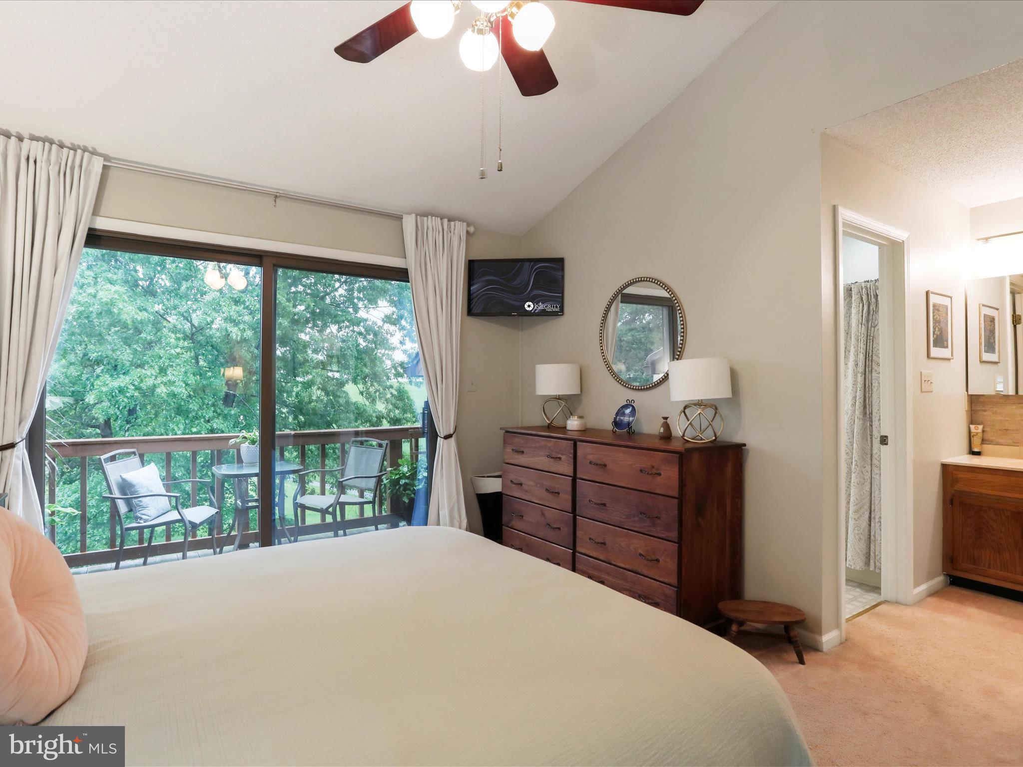 THE WOODS - Residential