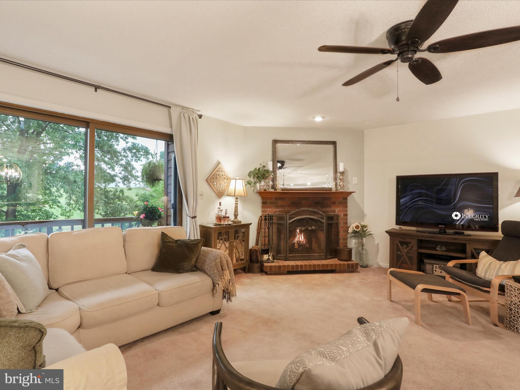 THE WOODS - Residential