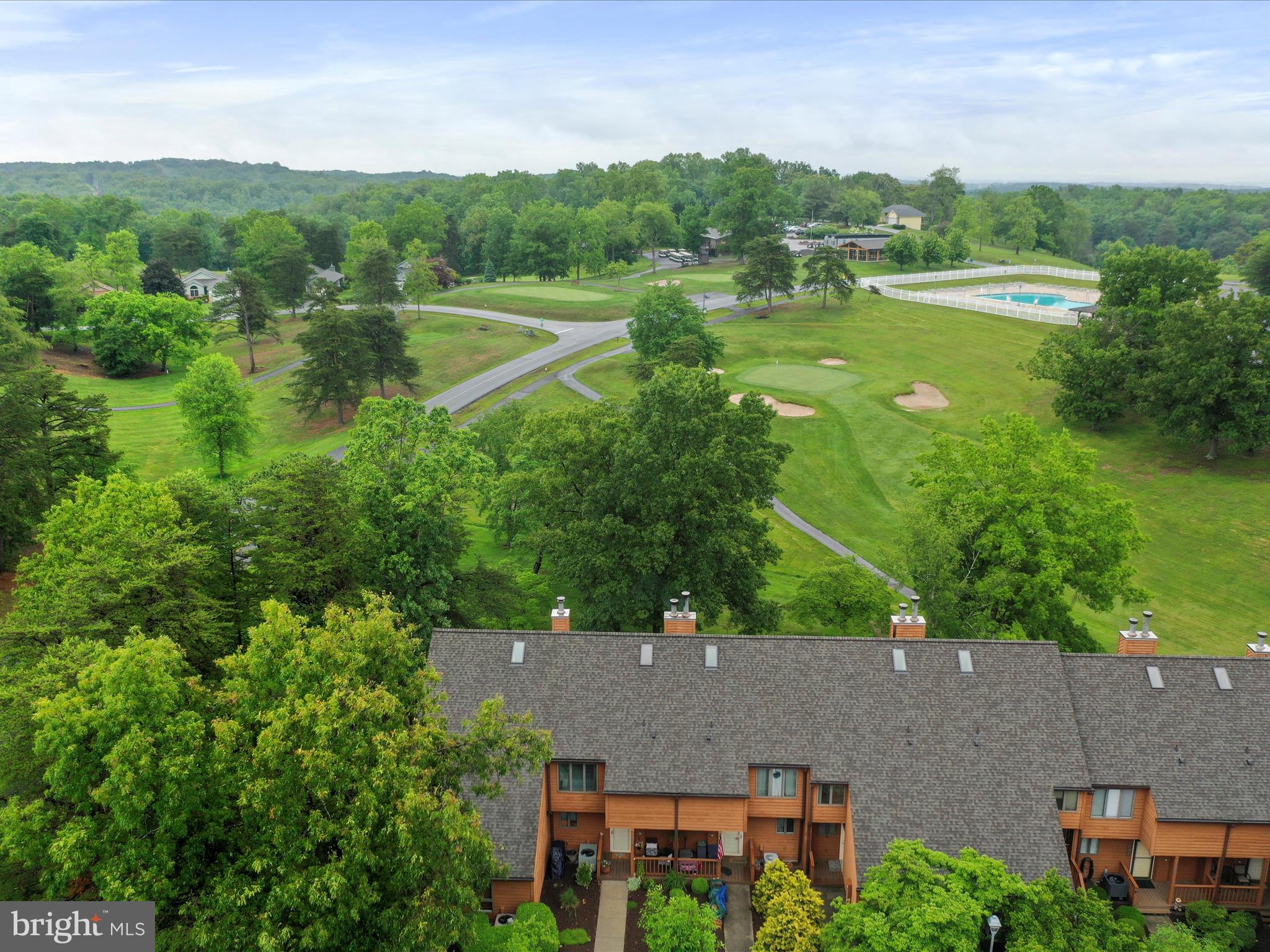 THE WOODS - Residential