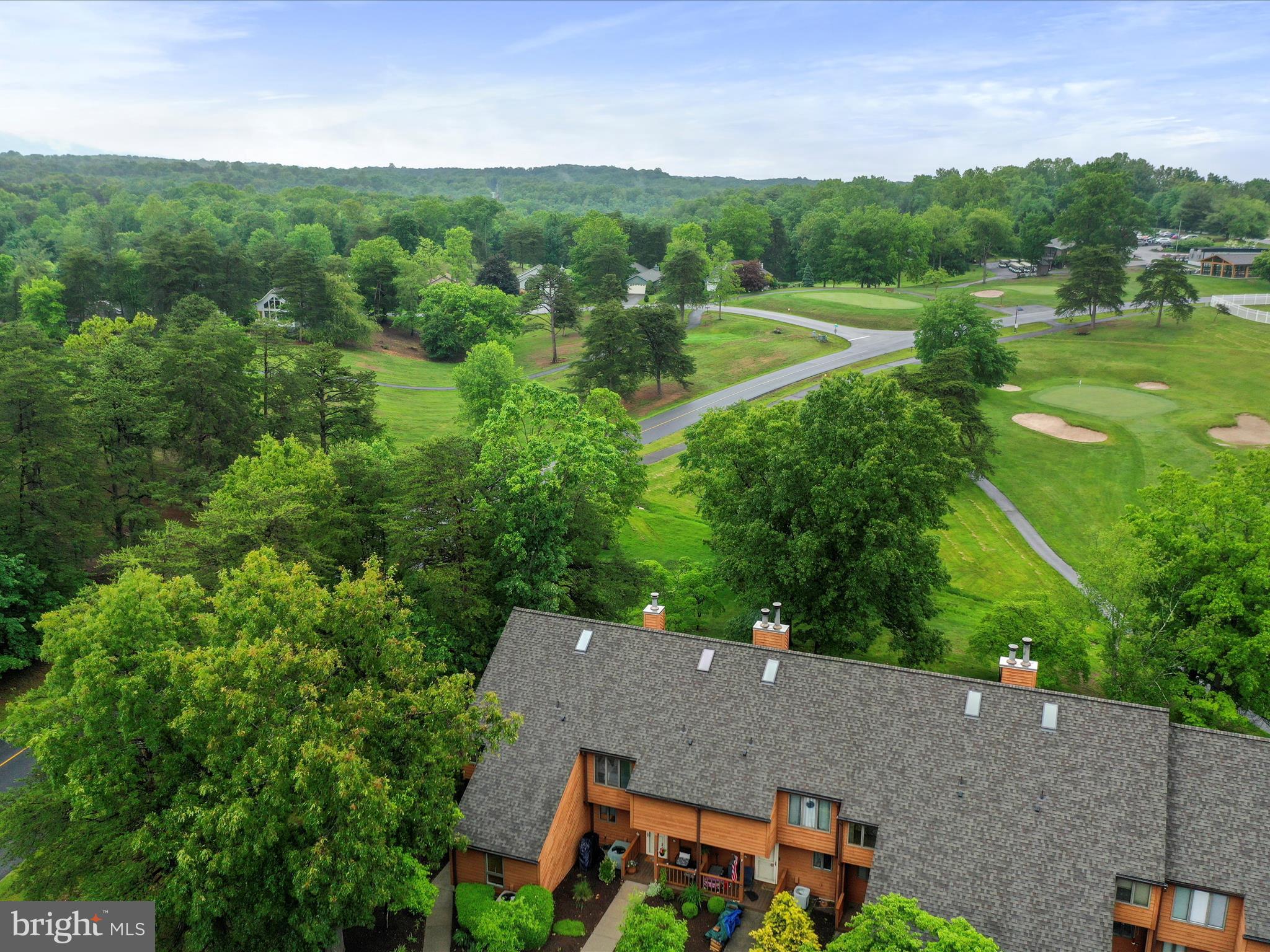 THE WOODS - Residential