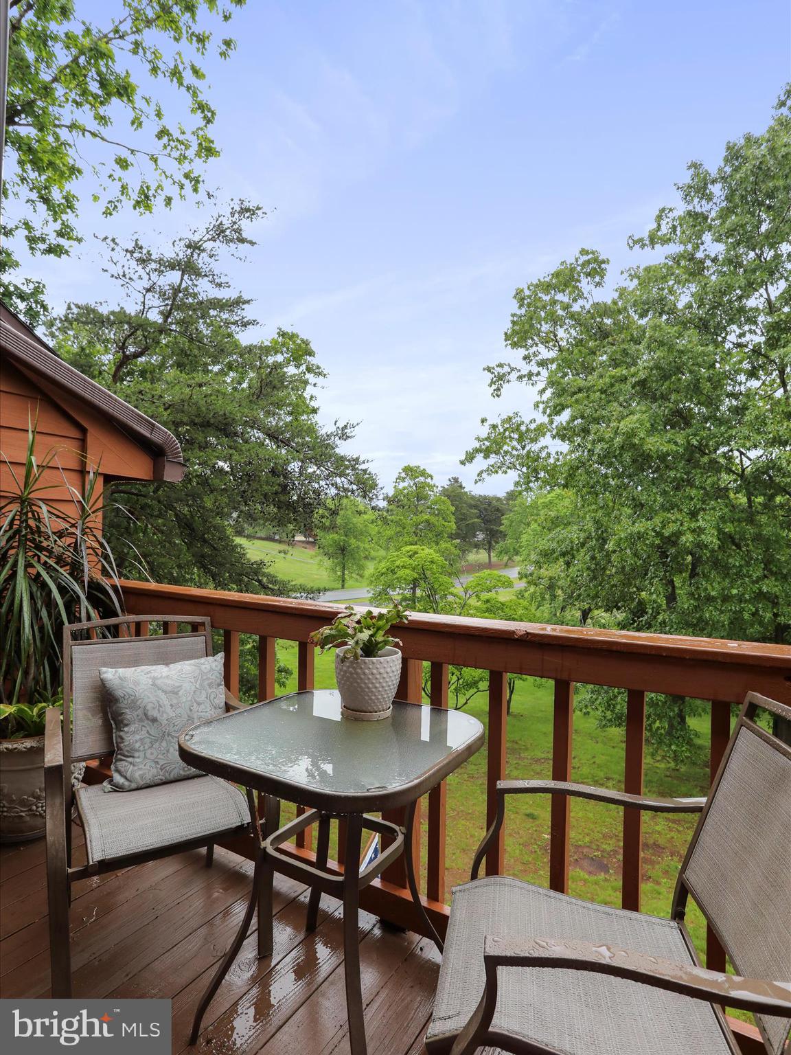 THE WOODS - Residential