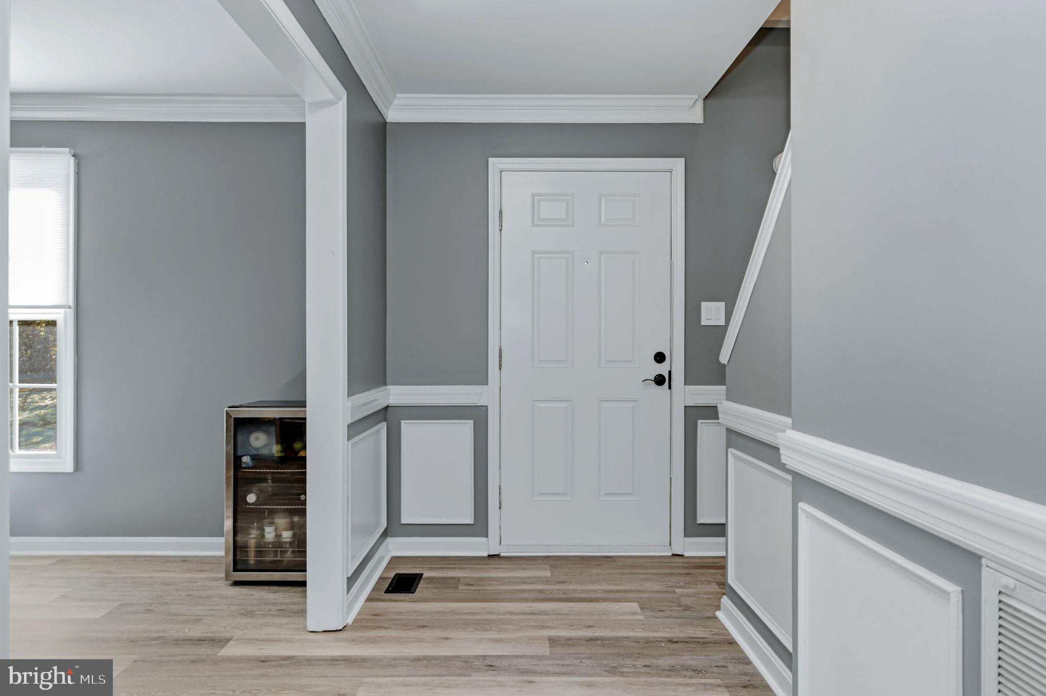 LAUREL ACRES - Residential