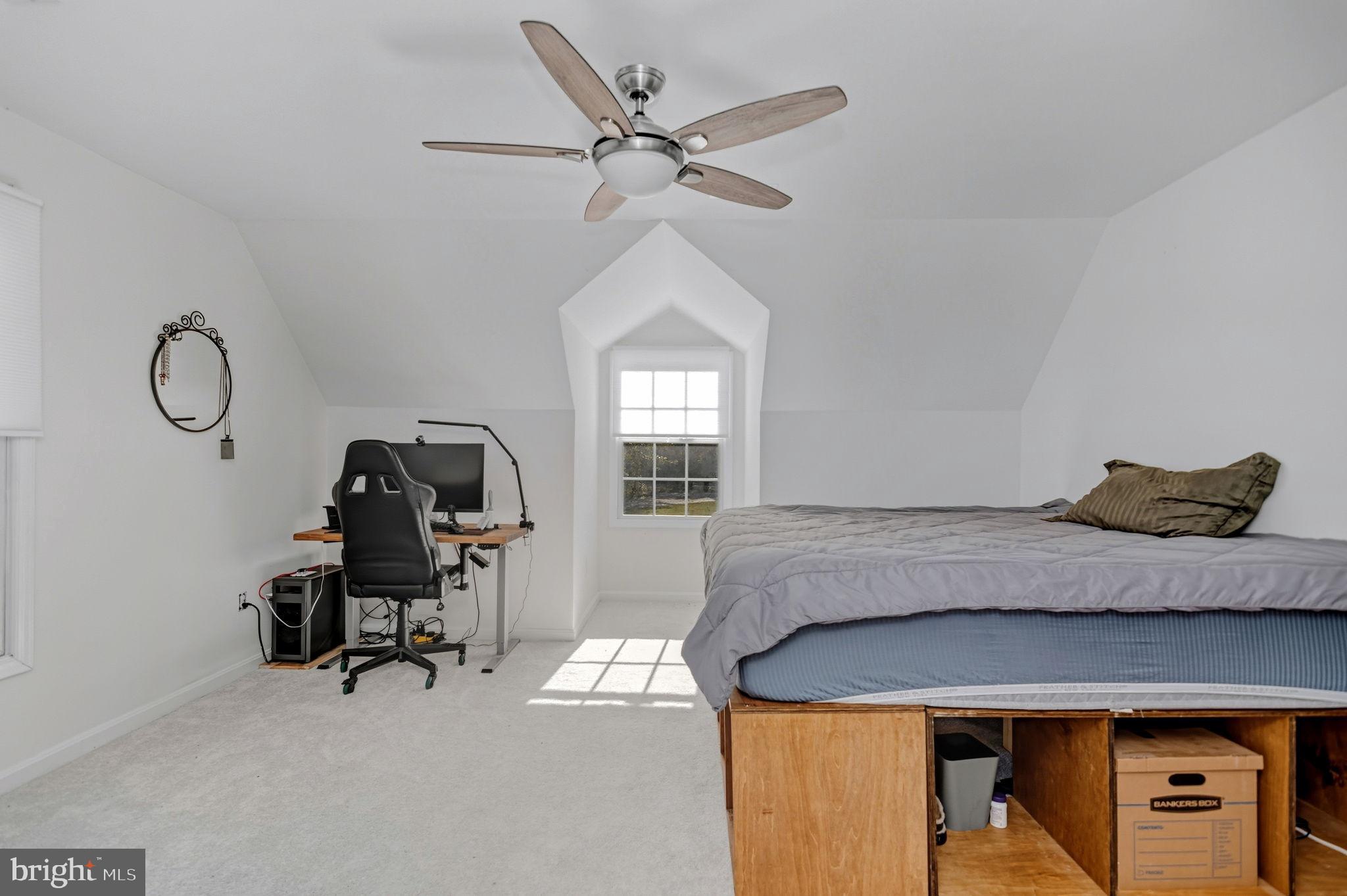 LAUREL ACRES - Residential