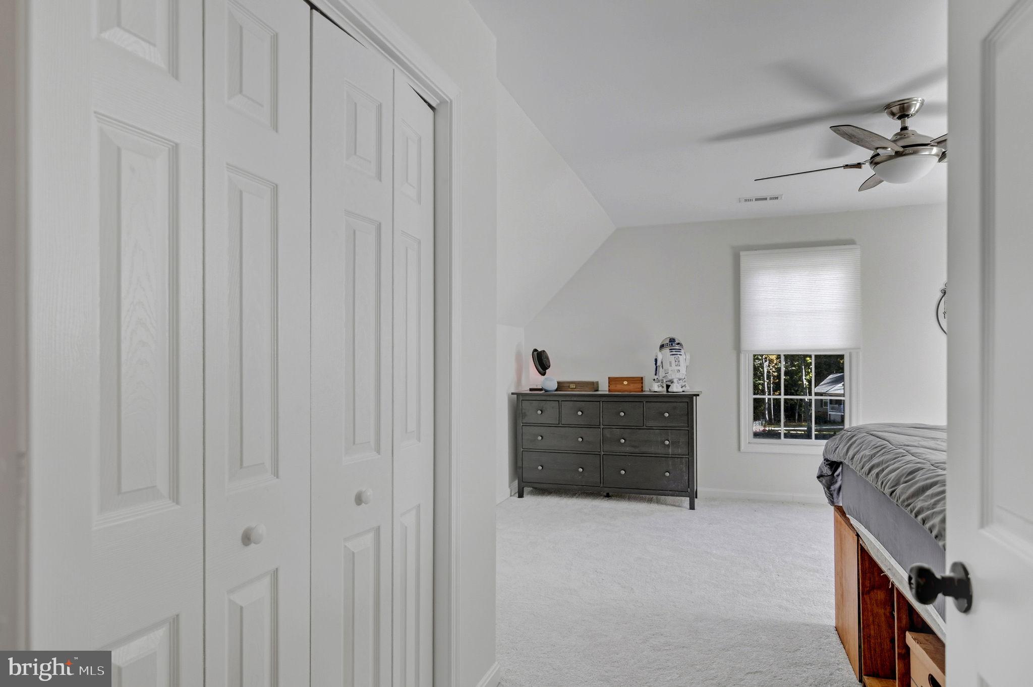 LAUREL ACRES - Residential