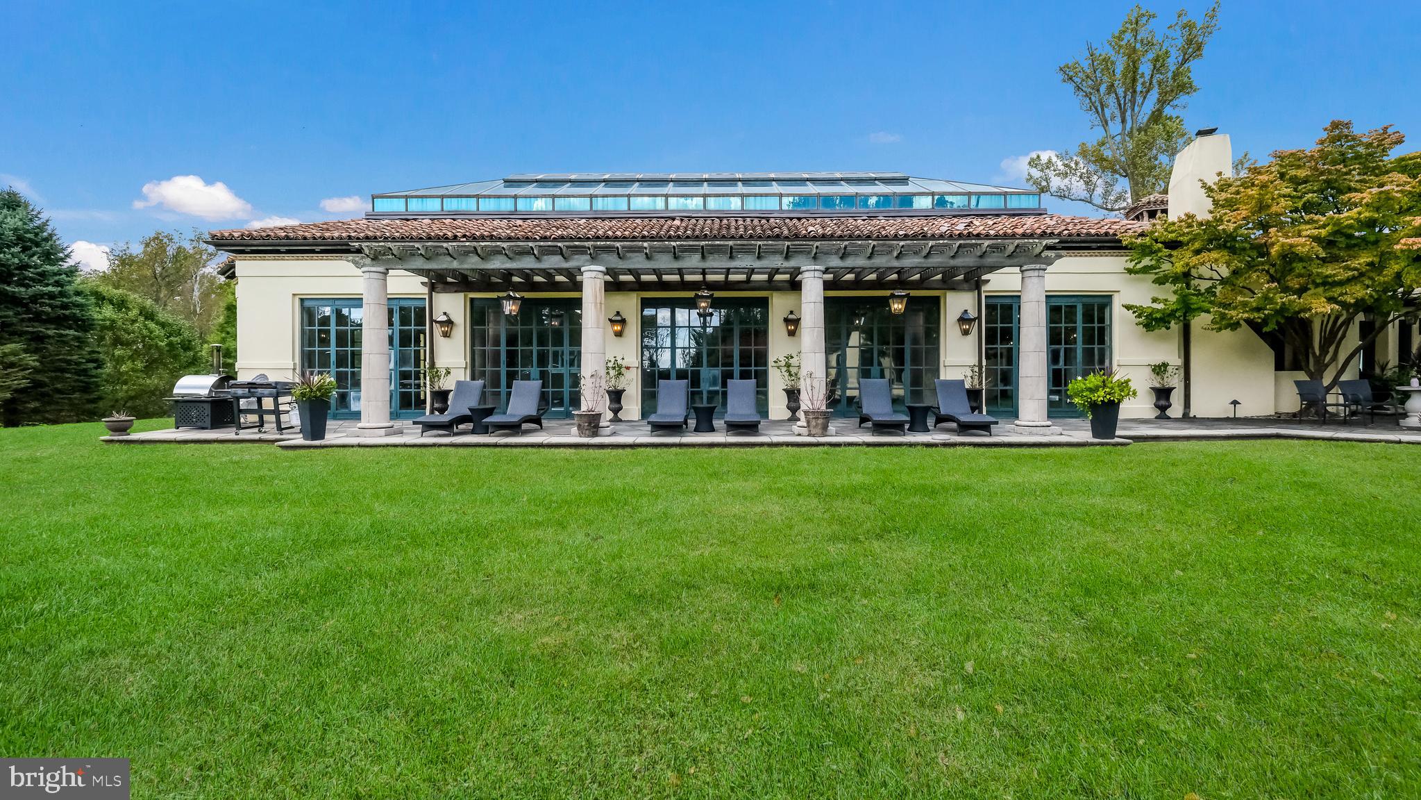 SPRINGHOUSE - Residential