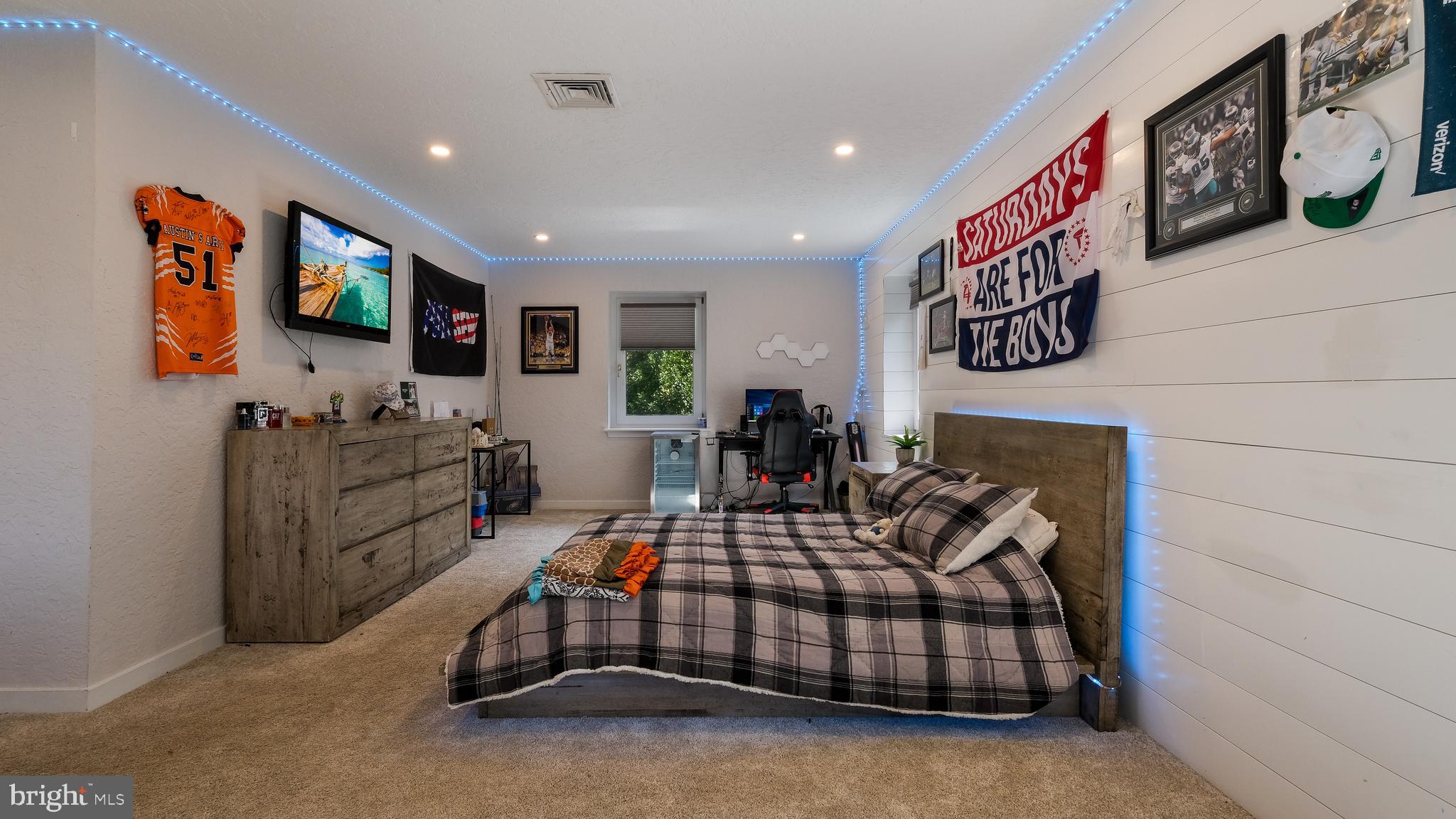 SPRINGHOUSE - Residential