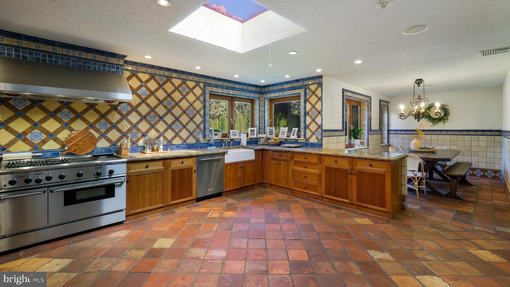 SPRINGHOUSE - Residential