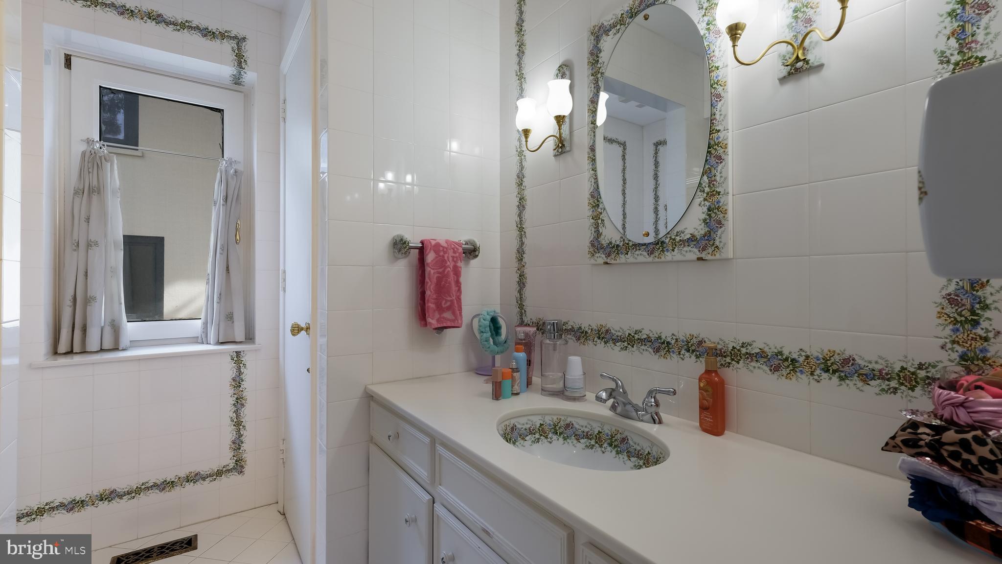 SPRINGHOUSE - Residential