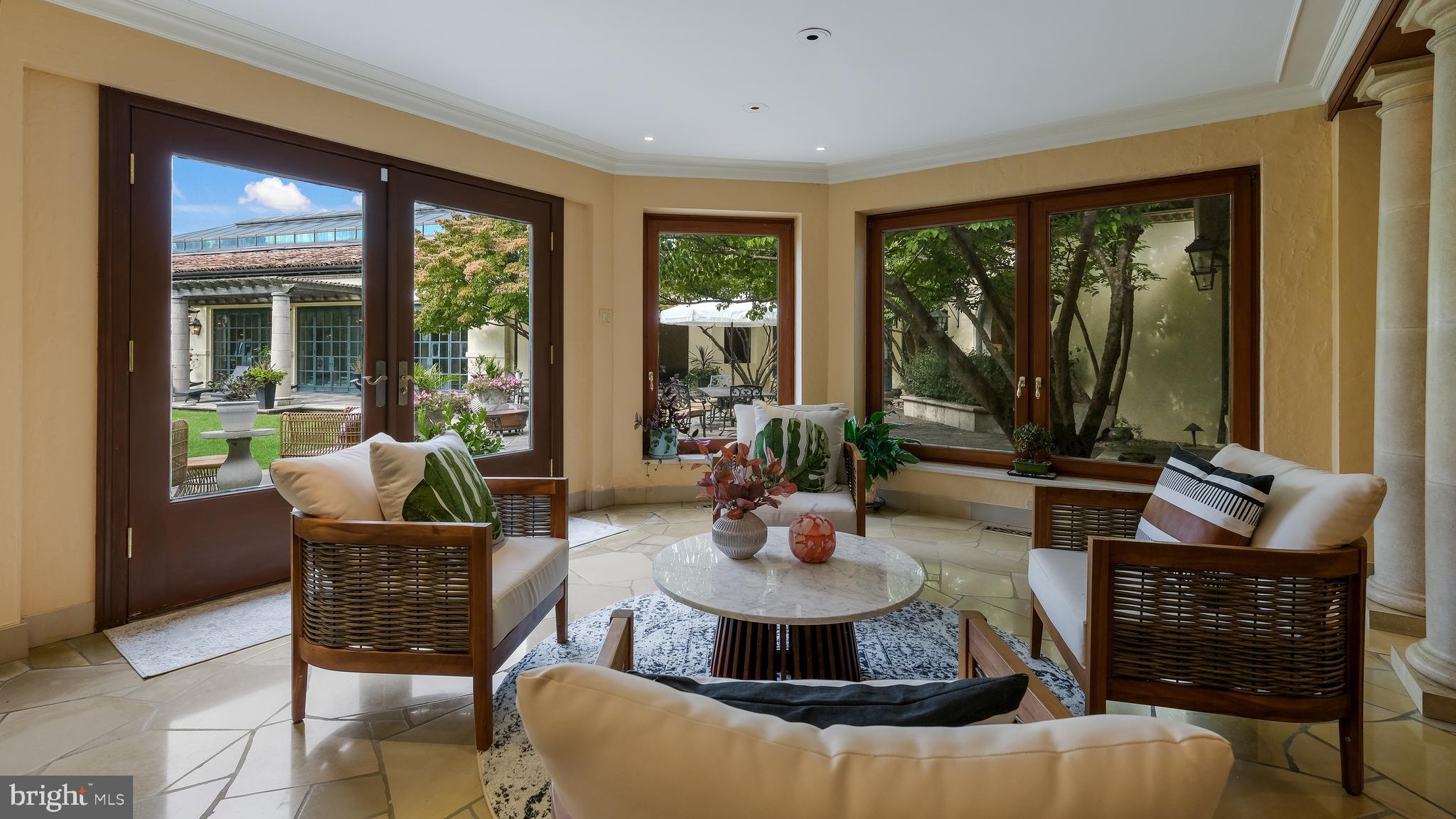 SPRINGHOUSE - Residential