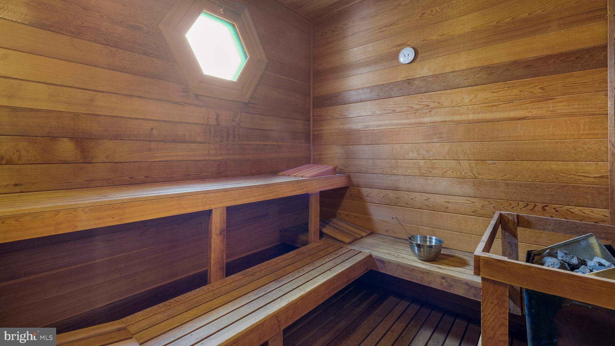 SPRINGHOUSE - Residential