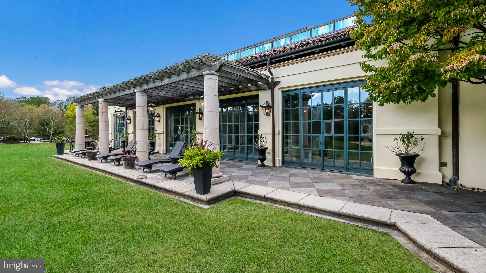 SPRINGHOUSE - Residential