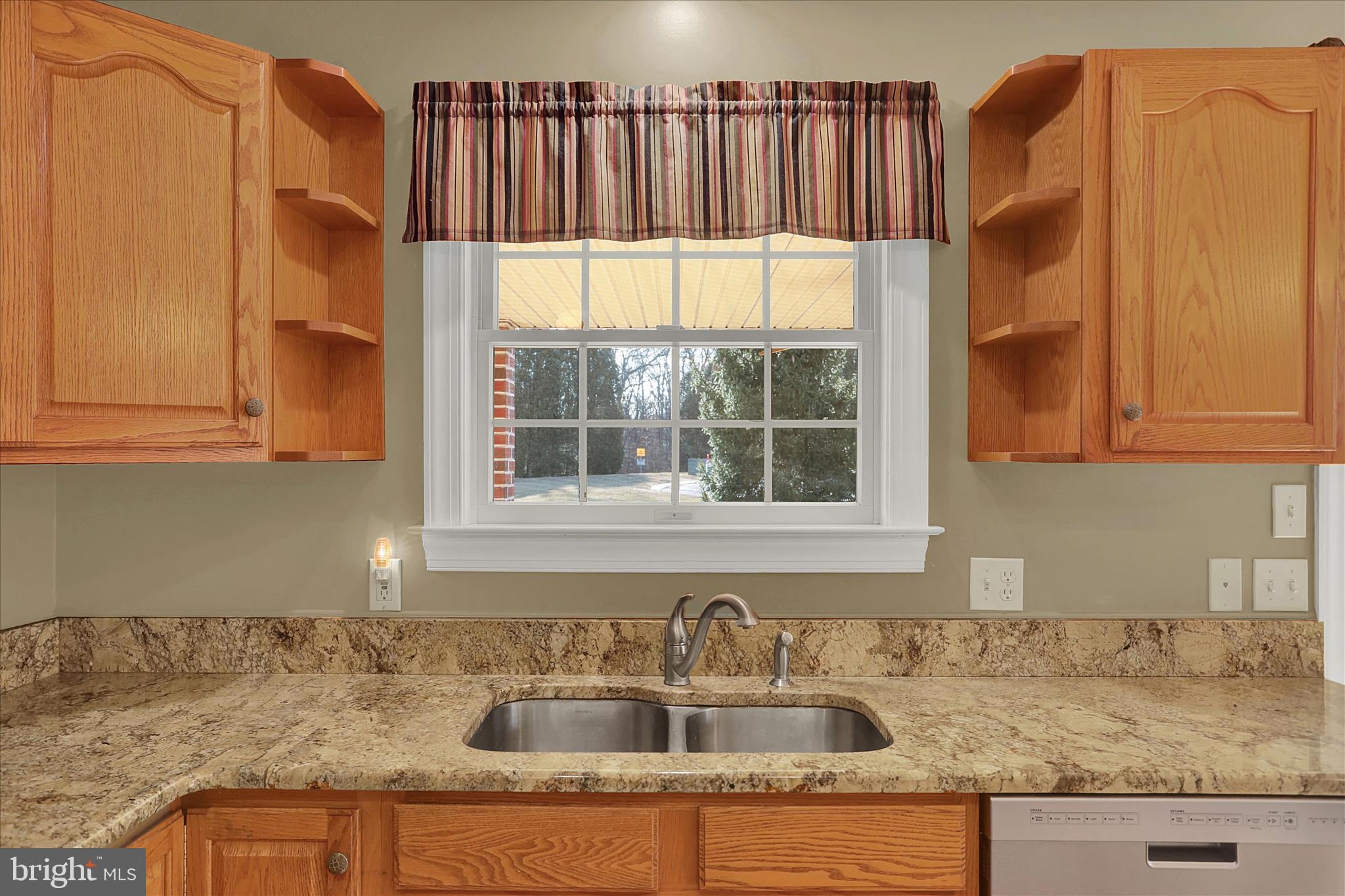 NOAH MEADOWS - Residential