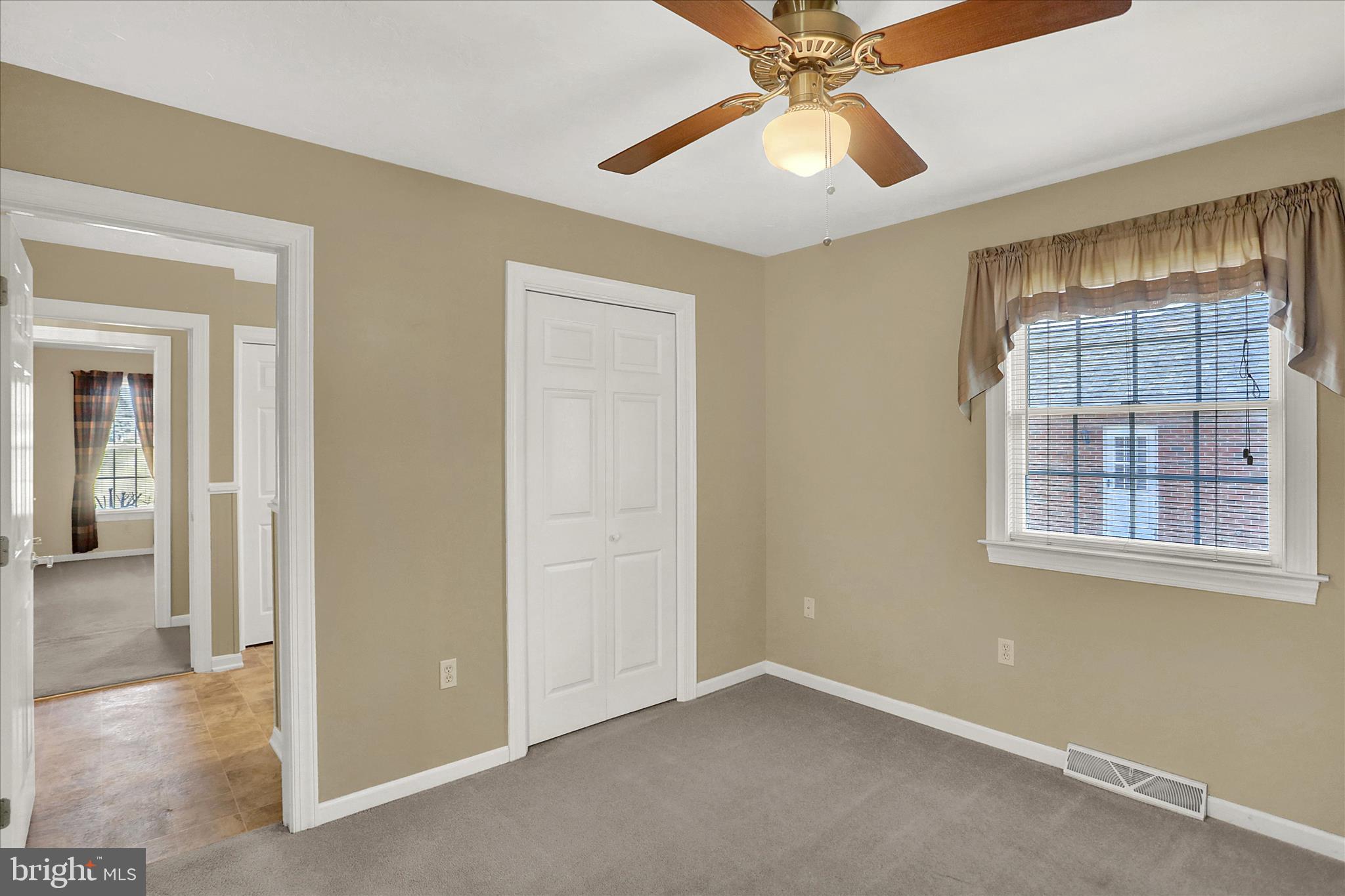 NOAH MEADOWS - Residential