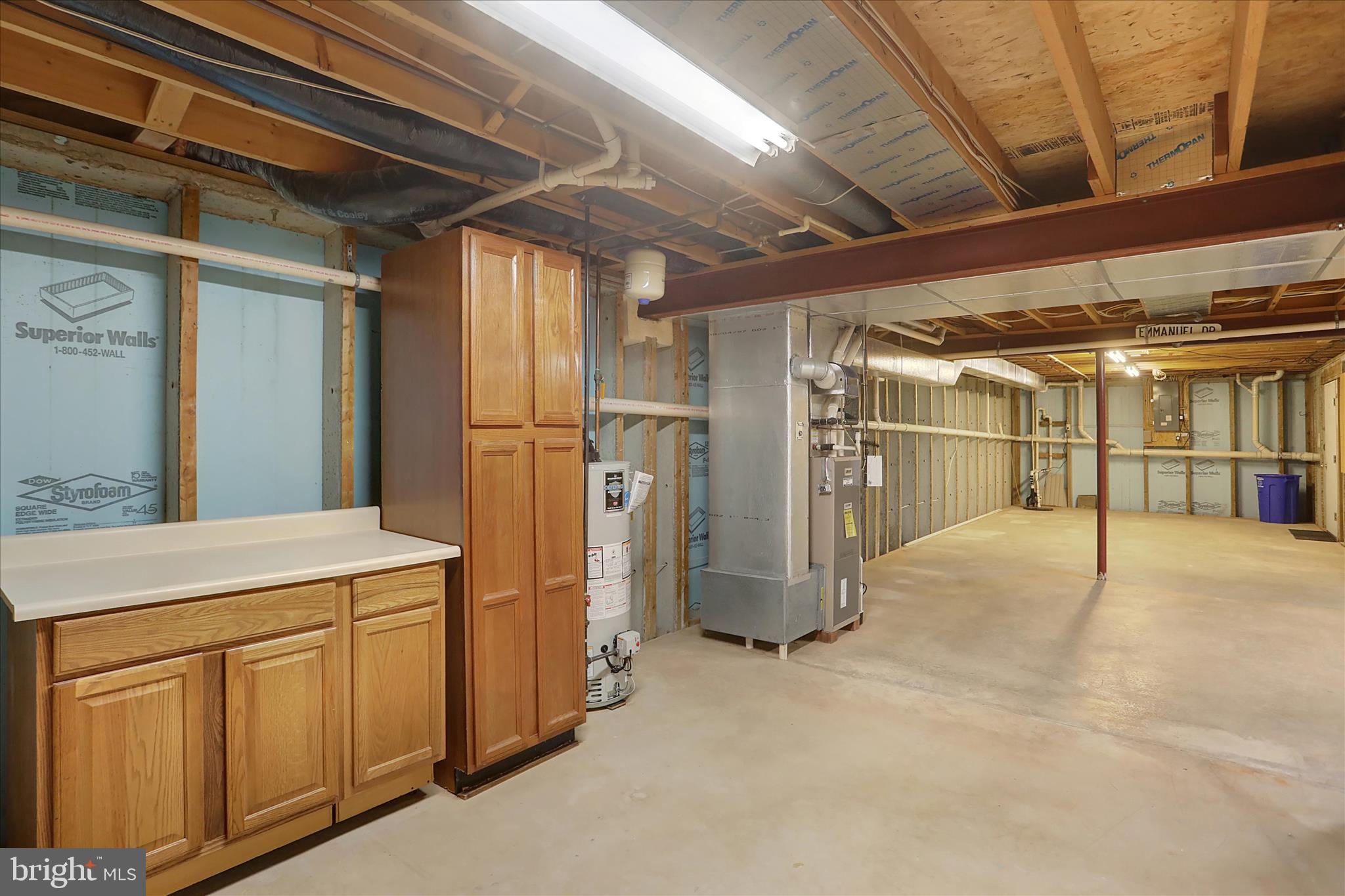 NOAH MEADOWS - Residential