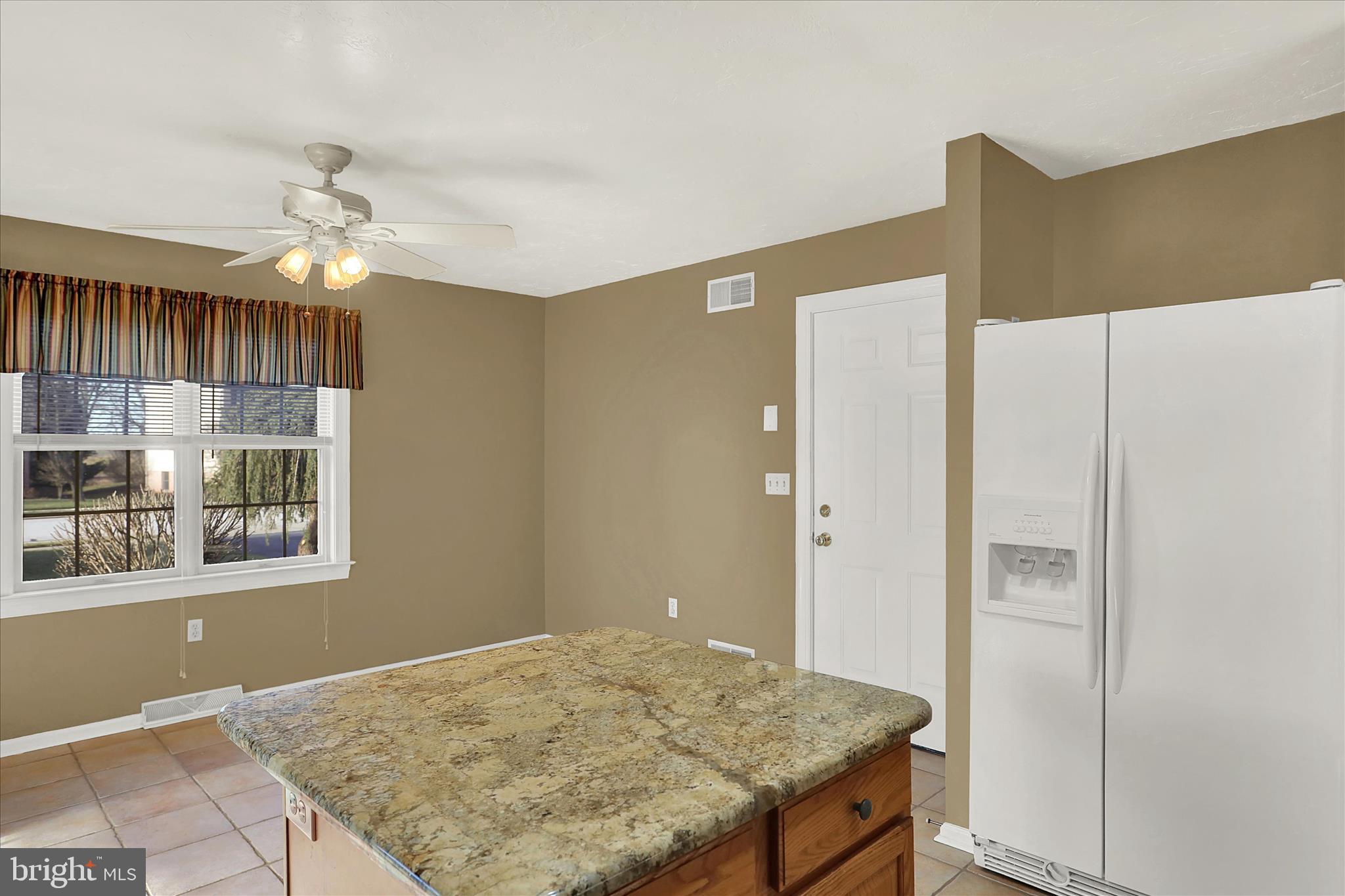 NOAH MEADOWS - Residential