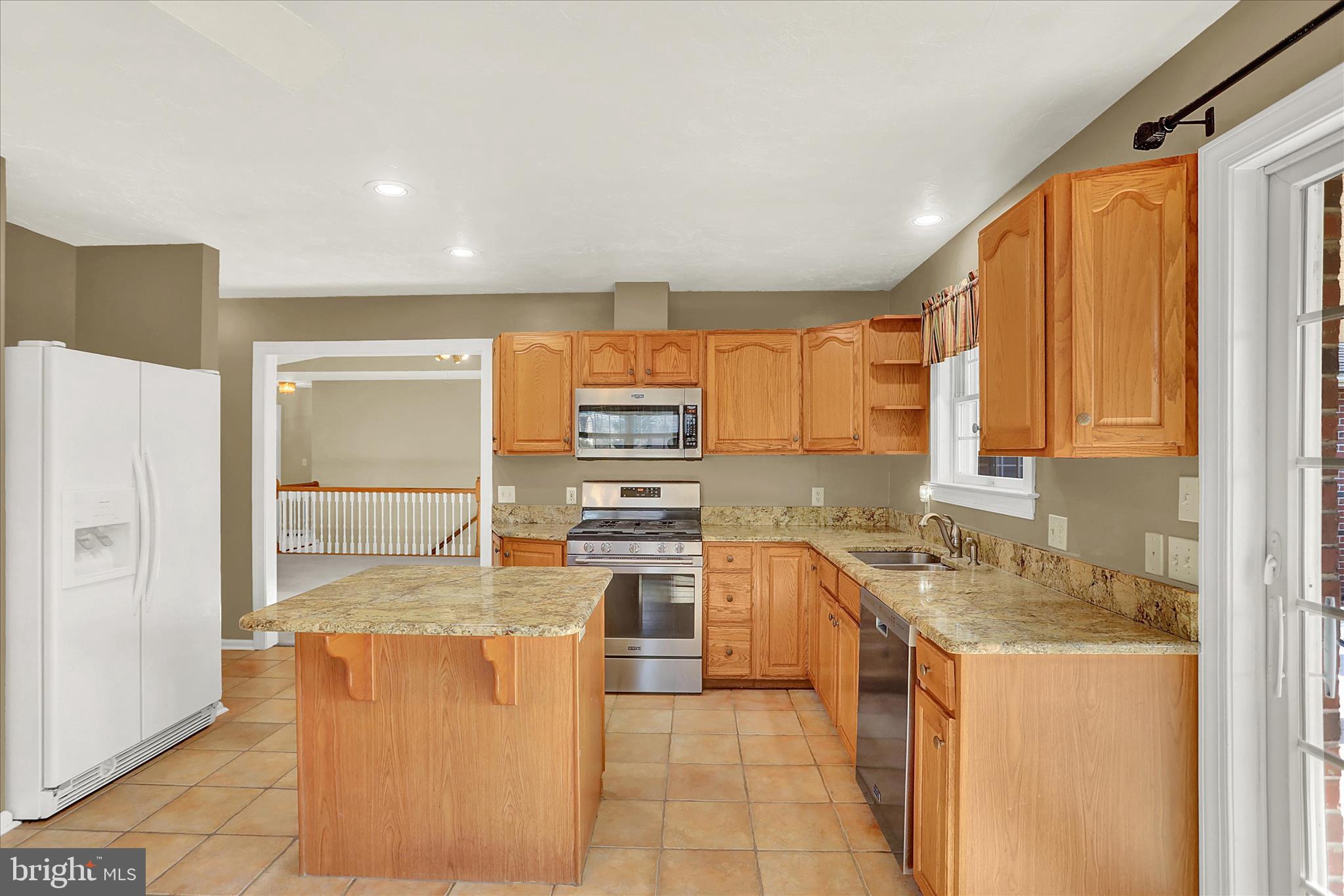 NOAH MEADOWS - Residential