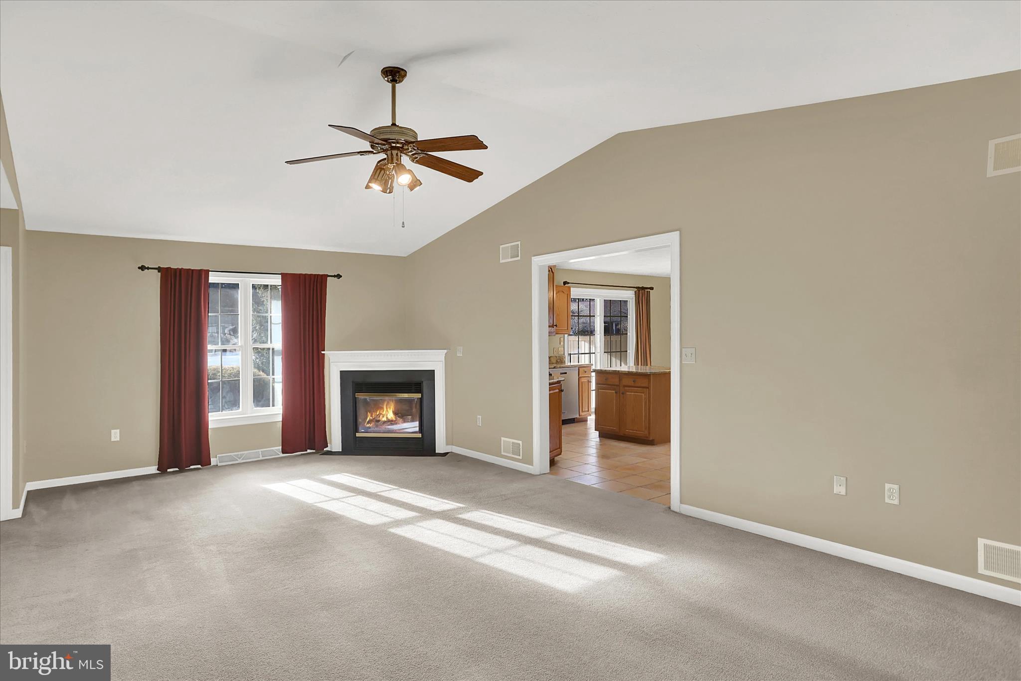 NOAH MEADOWS - Residential