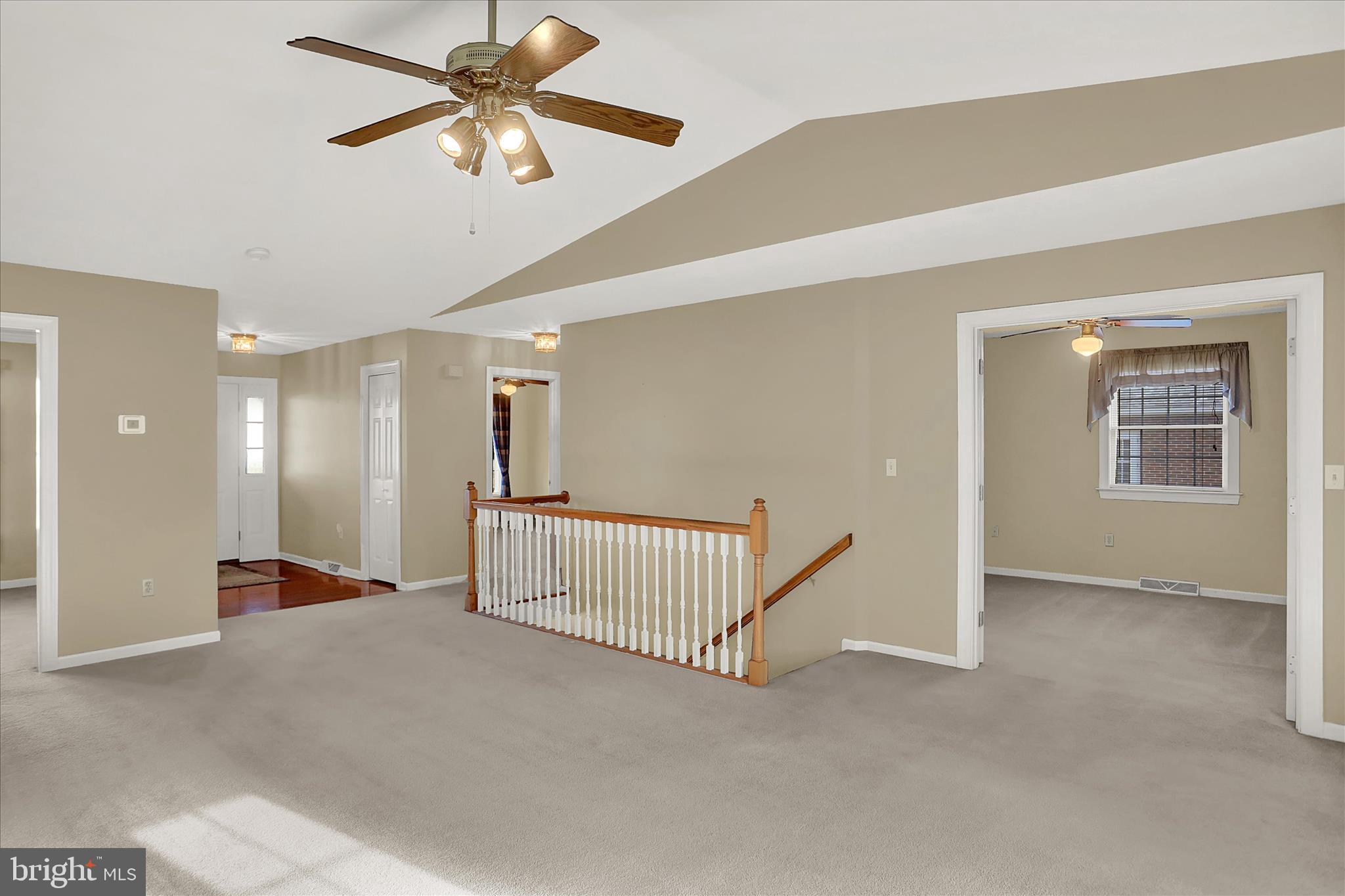 NOAH MEADOWS - Residential