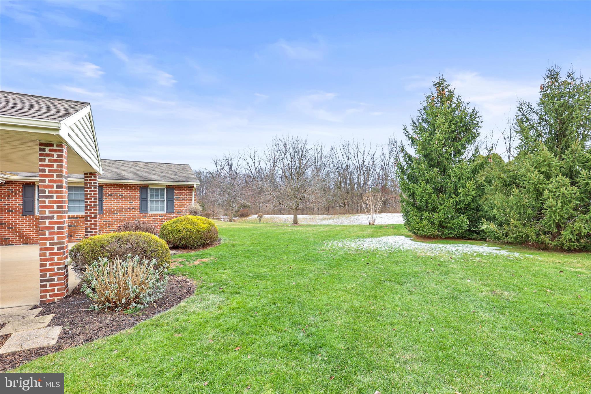 NOAH MEADOWS - Residential