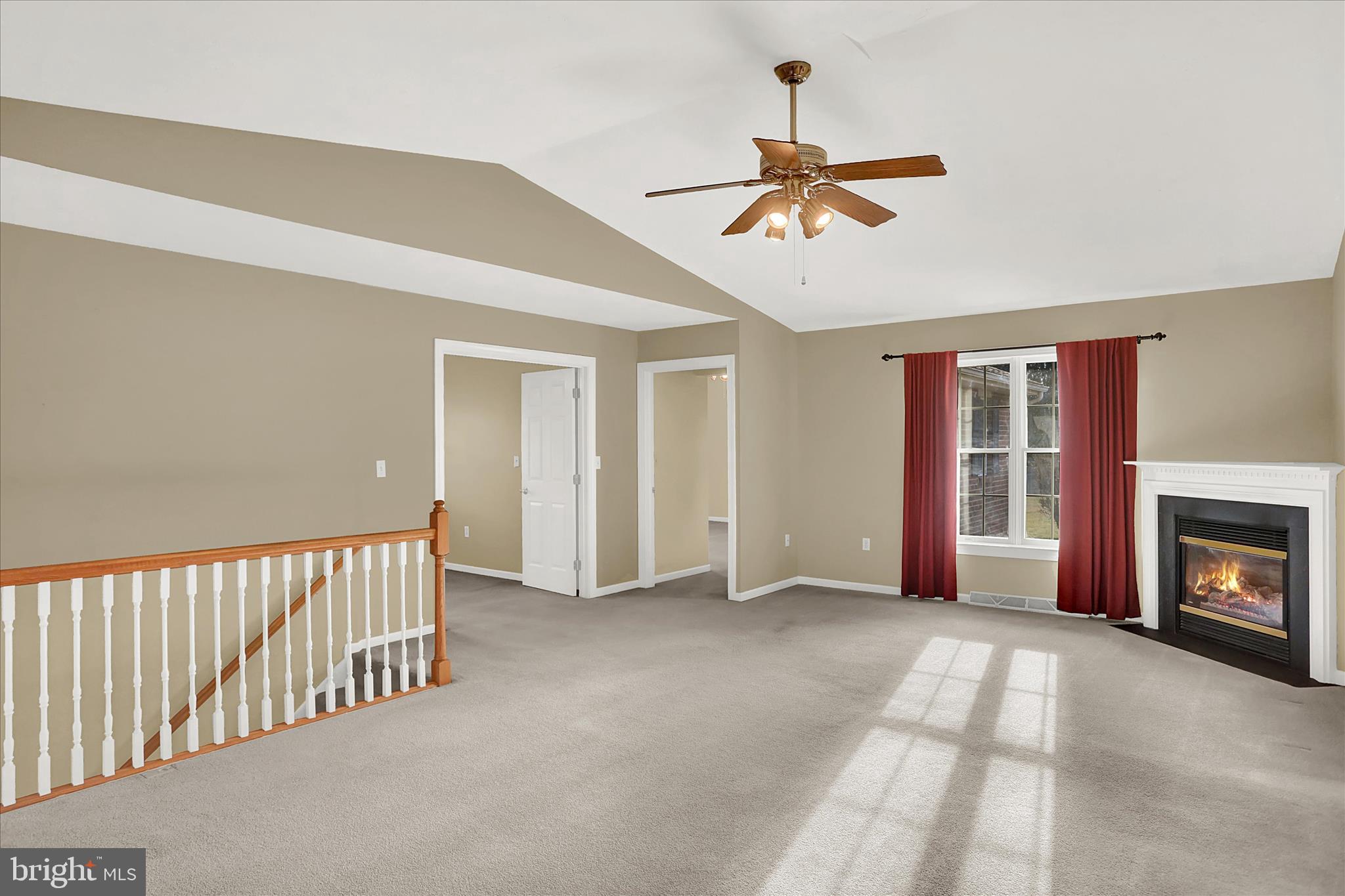 NOAH MEADOWS - Residential