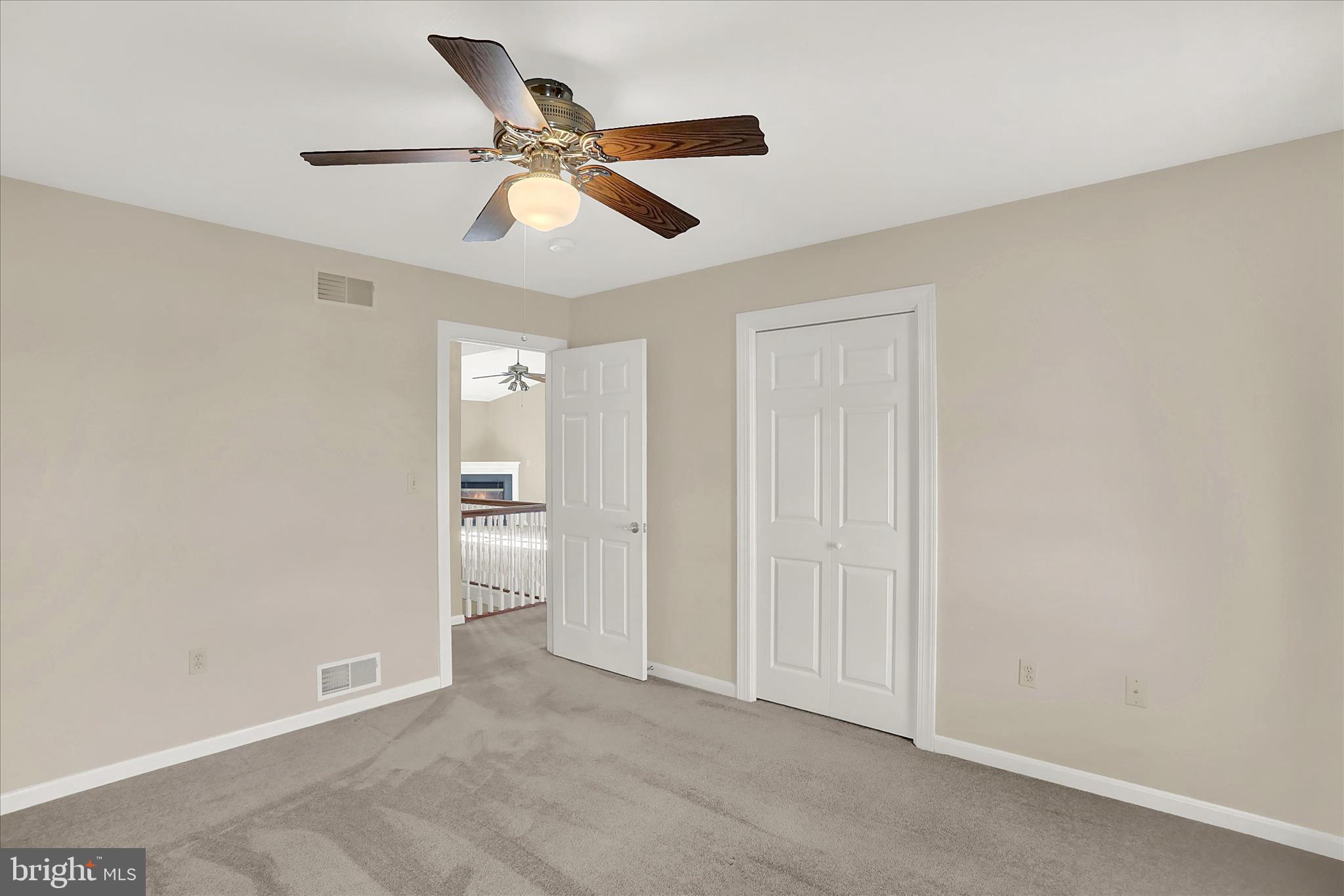 NOAH MEADOWS - Residential