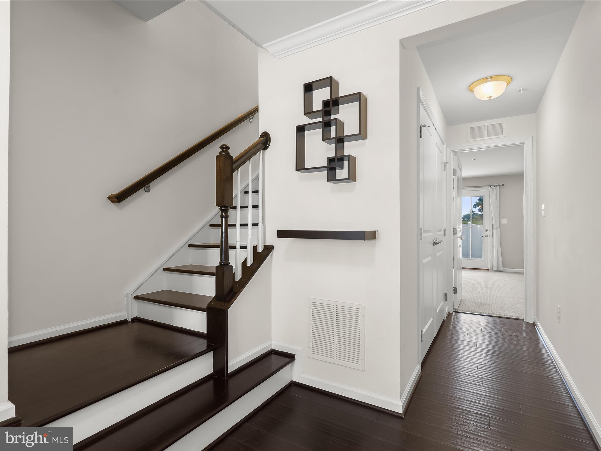 MAGNESS MILL - Residential