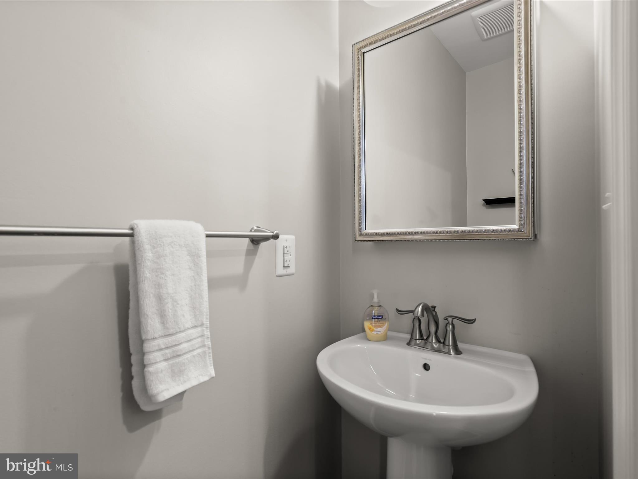 MAGNESS MILL - Residential