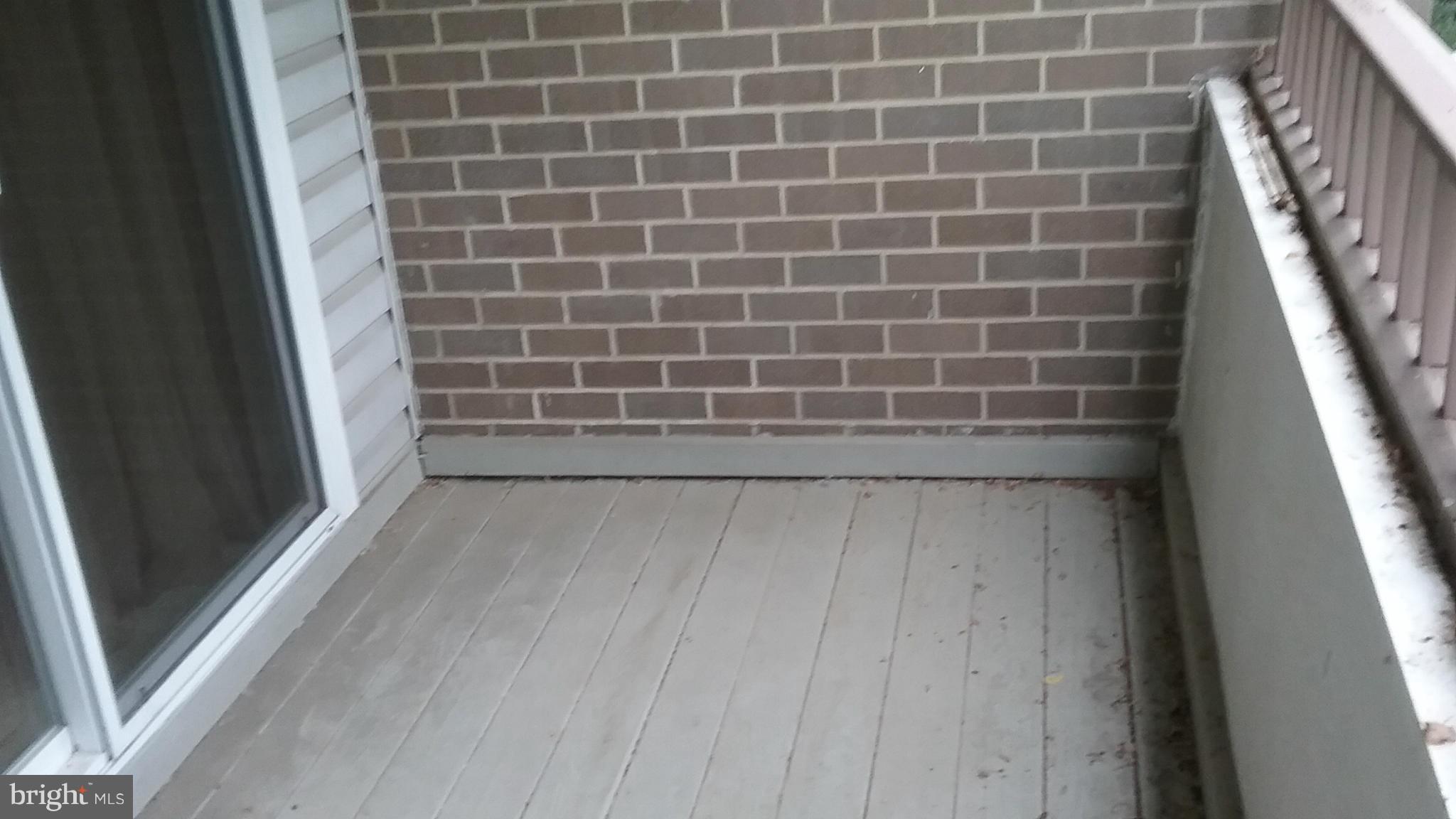 LAFAYETTE FOREST - Residential Lease