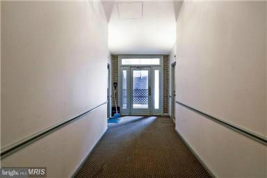 LAFAYETTE FOREST - Residential Lease