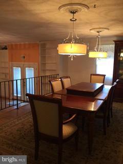 MAY RITTER - Residential Lease