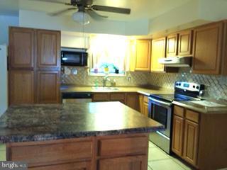 MAY RITTER - Residential Lease