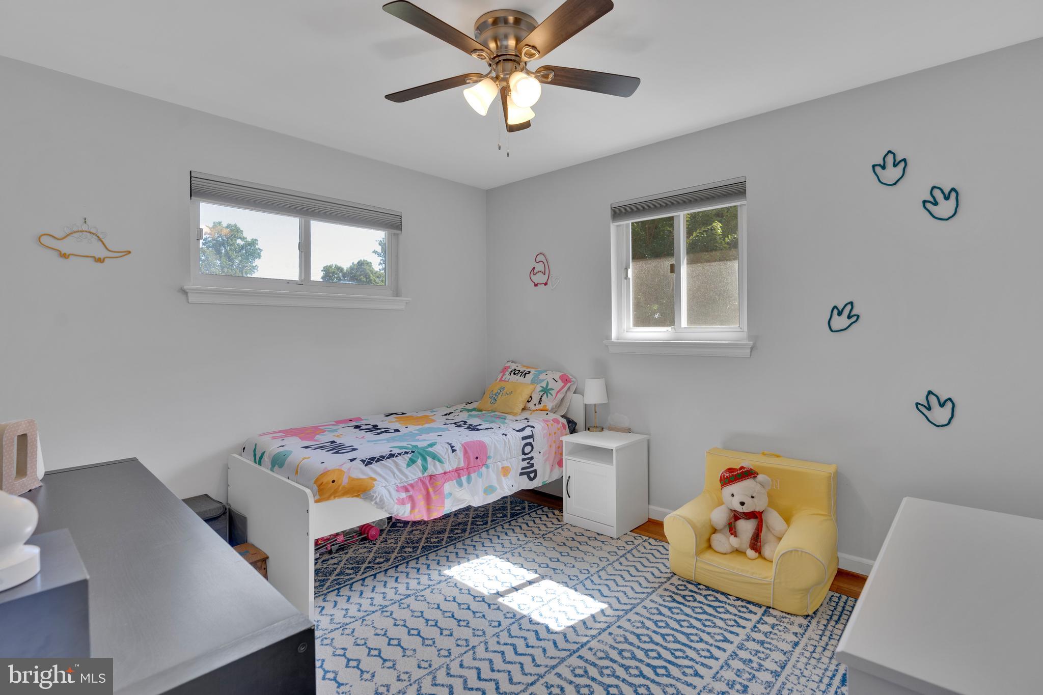 BROYHILL PARK - Residential