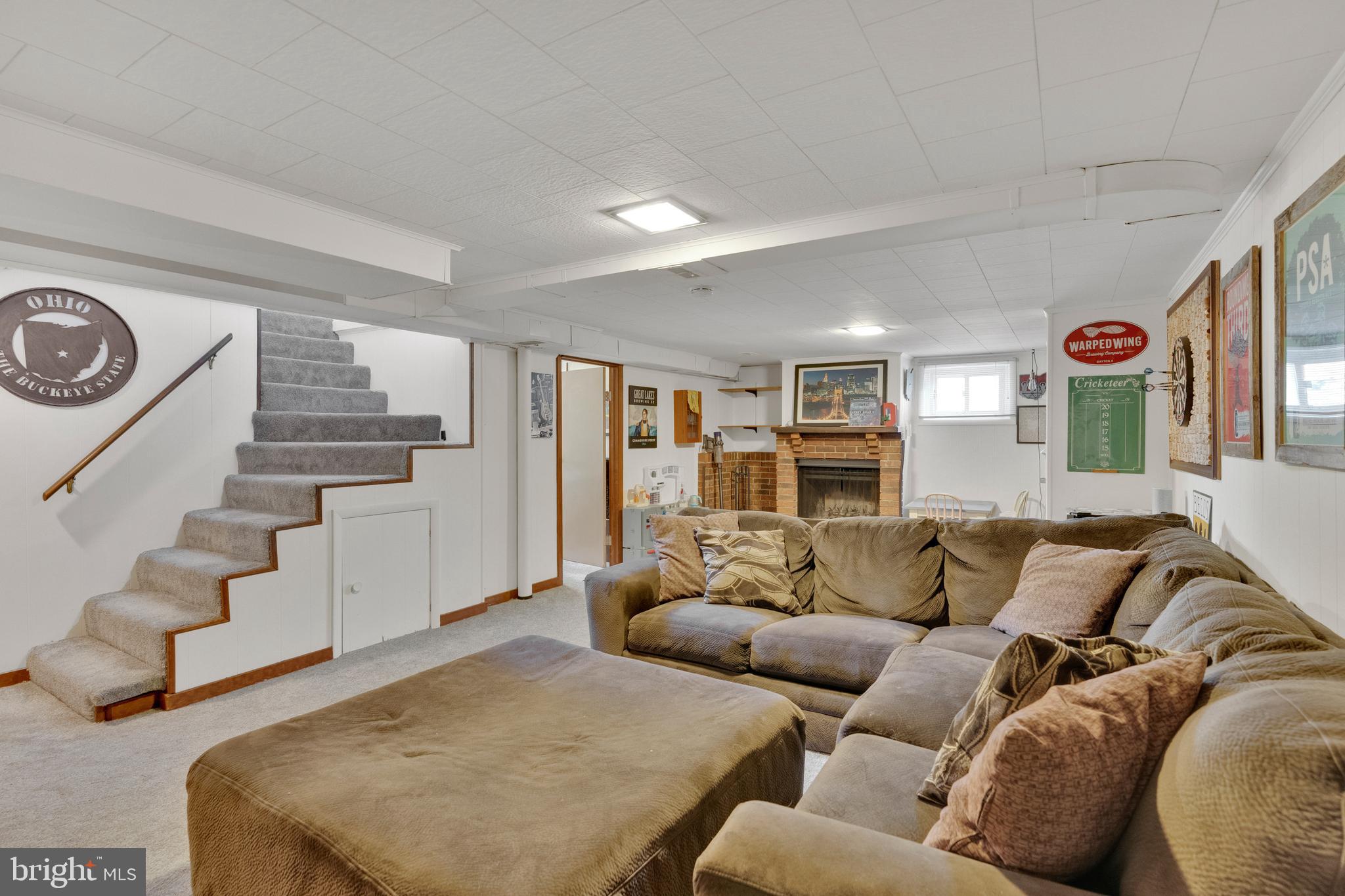 BROYHILL PARK - Residential