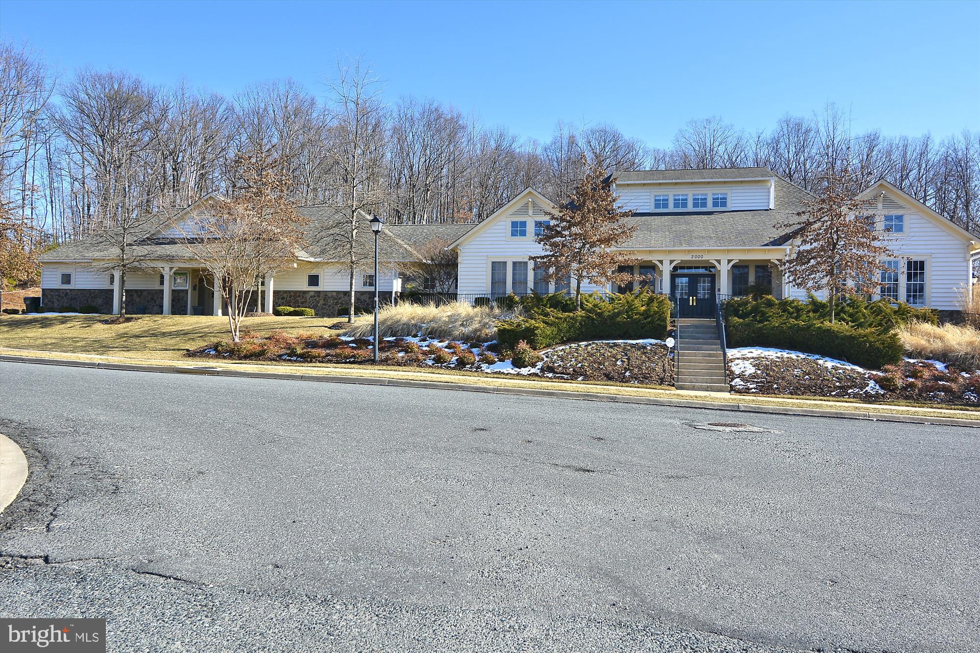 POWELLS RUN VILLAGE COND - Residential Lease