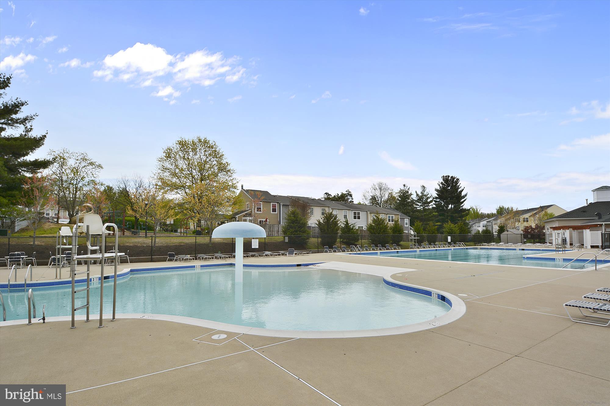 POWELLS RUN VILLAGE COND - Residential Lease