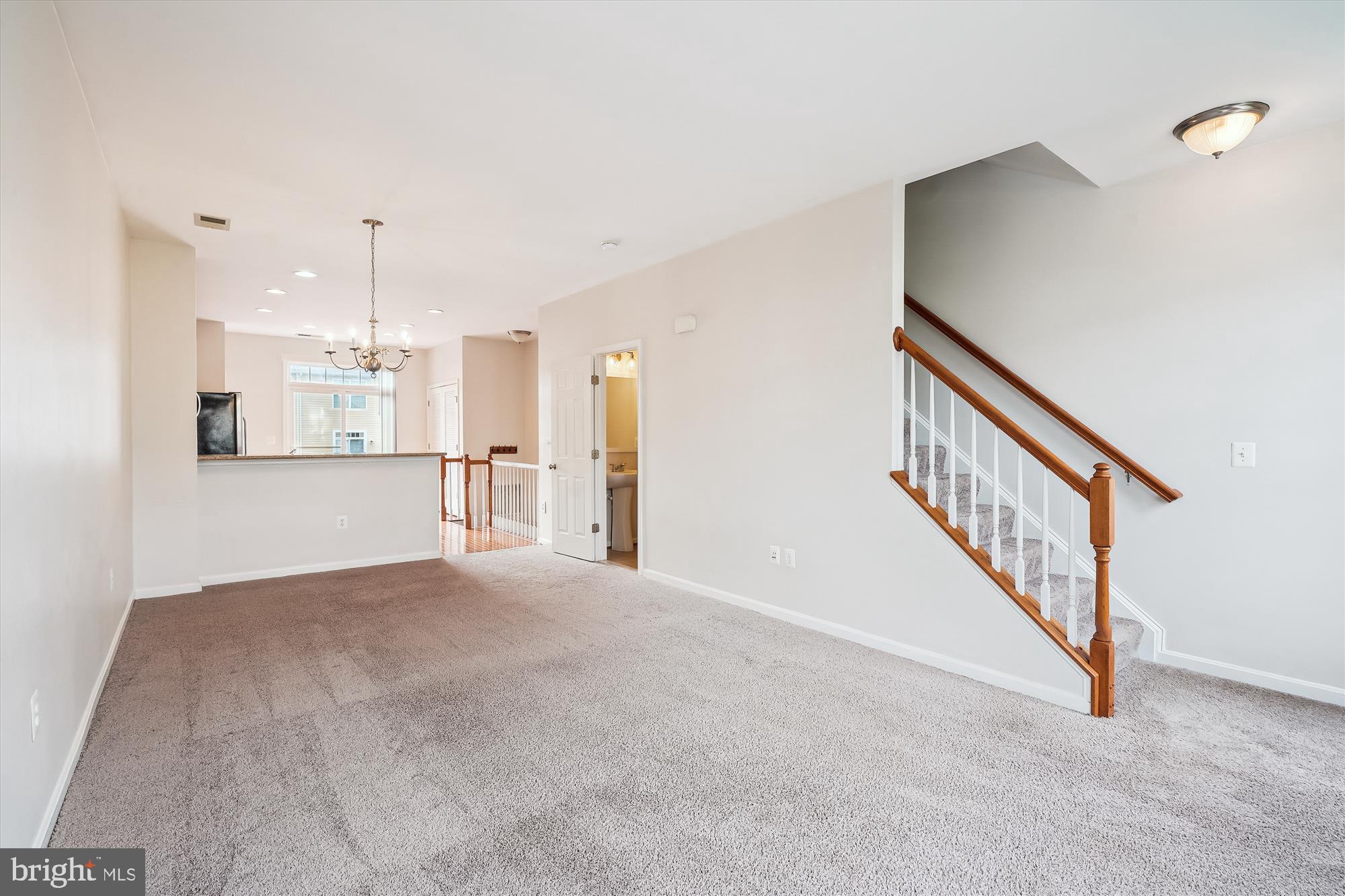 POWELLS RUN VILLAGE COND - Residential Lease