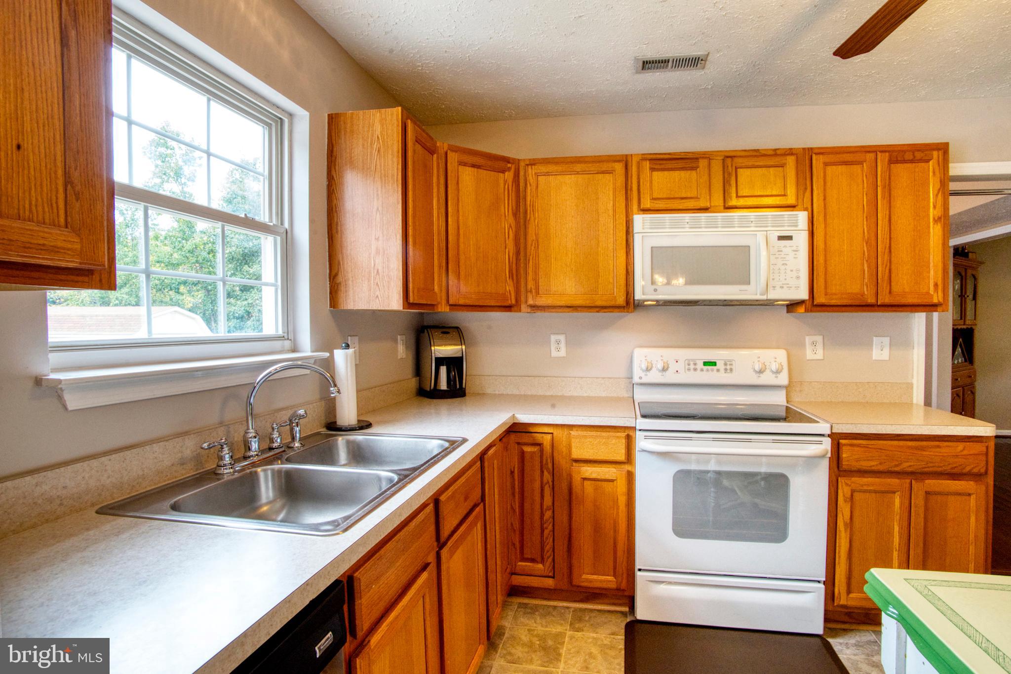 GREEN MANOR ESTATES - Residential